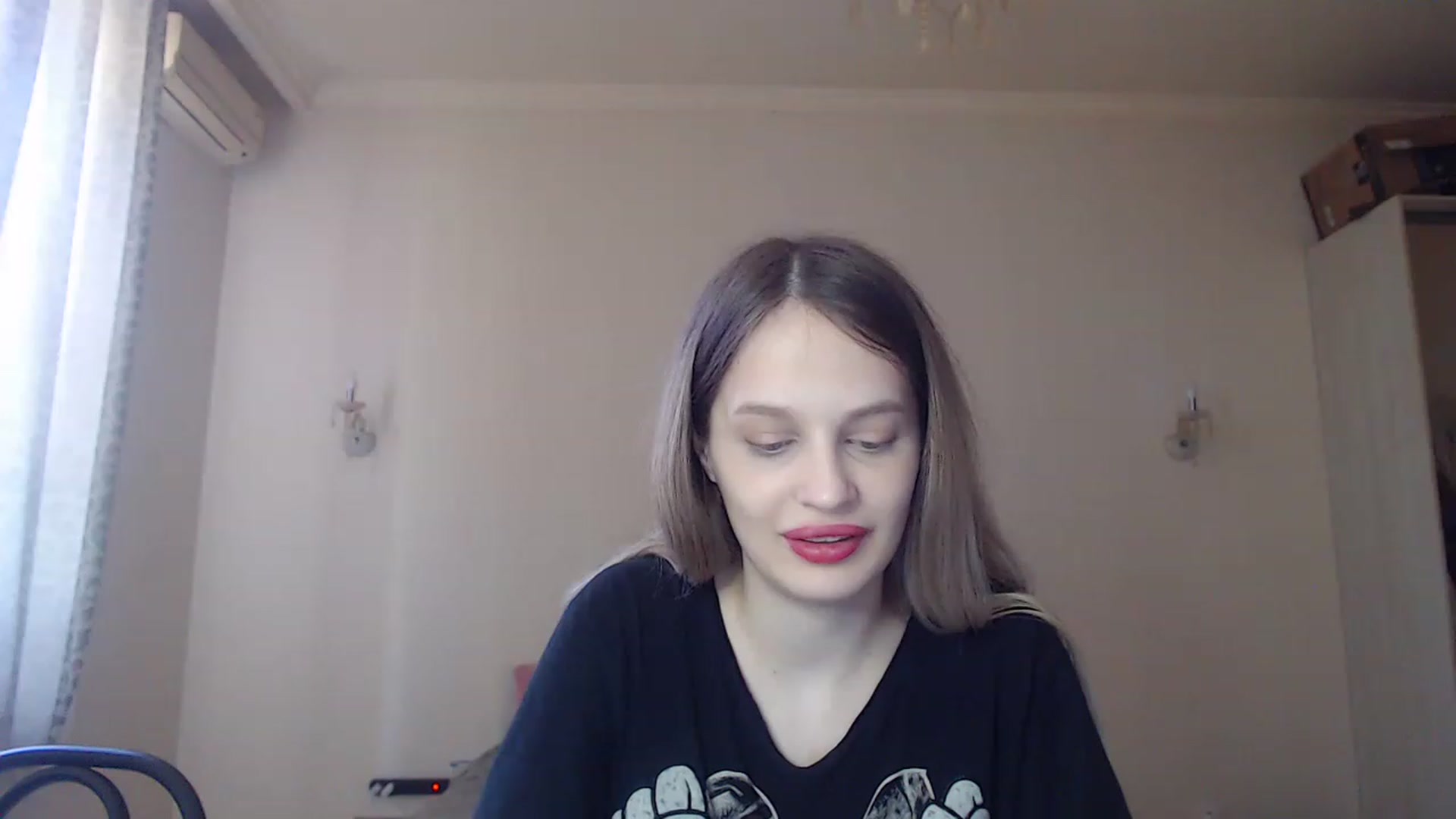 Gallery image thumbnail from Lola_vi's myfreecams stream on, 06/05/2023, 11:12 image 9 of 20