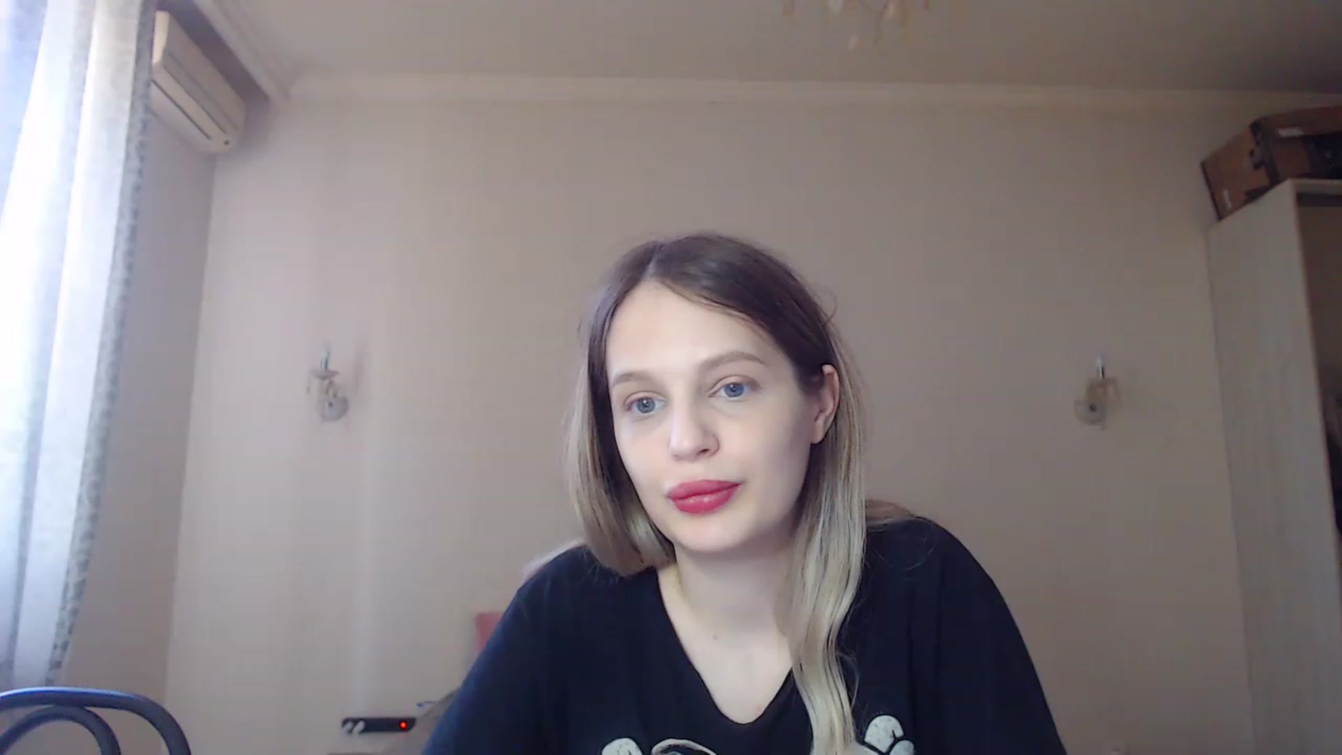 Gallery image thumbnail from Lola_vi's myfreecams stream on, 06/05/2023, 11:12 image 20 of 20