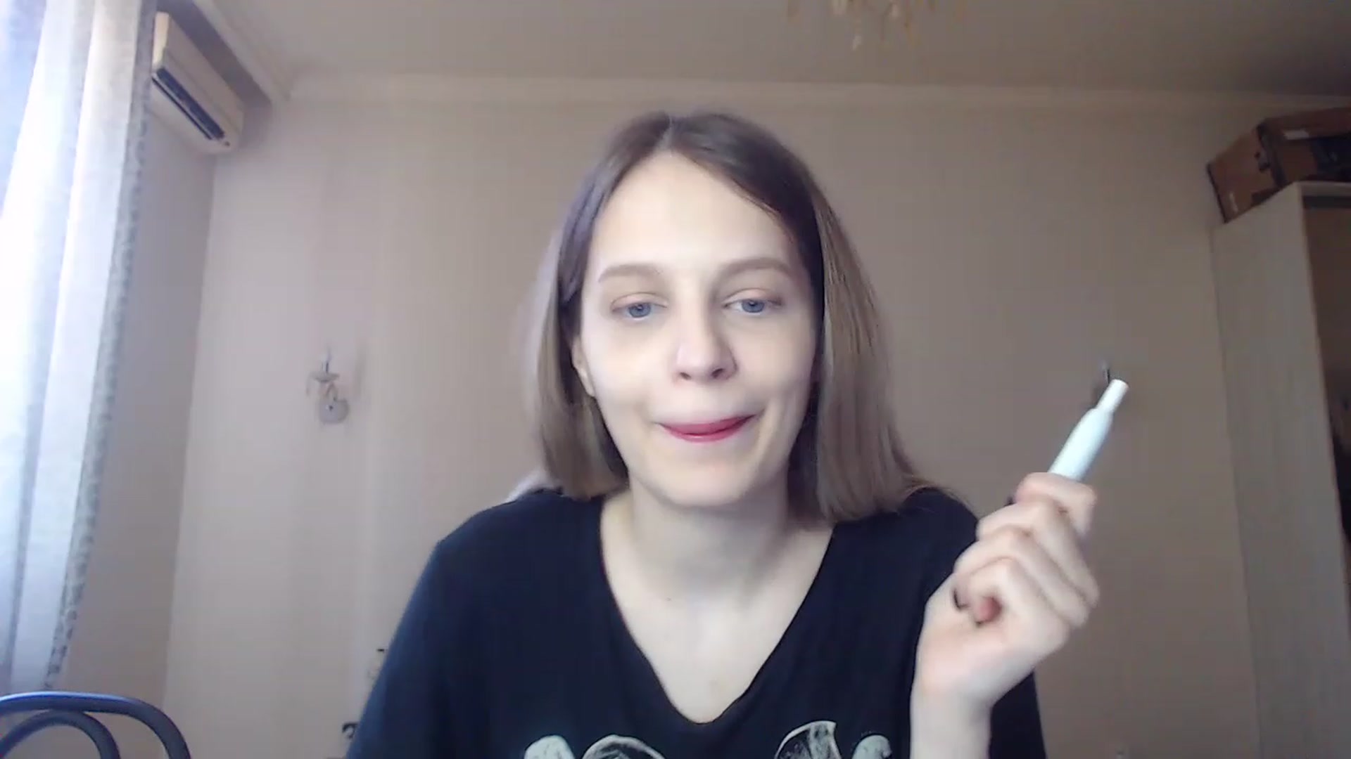 Gallery image thumbnail from Lola_vi's myfreecams stream on, 06/05/2023, 11:12 image 3 of 20