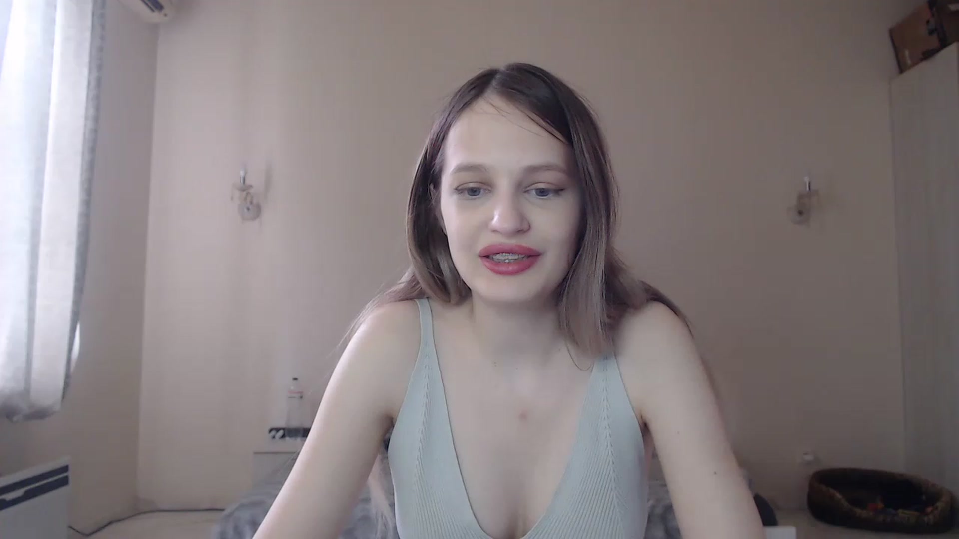 Gallery image thumbnail from Lola_vi's myfreecams stream on, 06/11/2023, 11:23 image 14 of 20