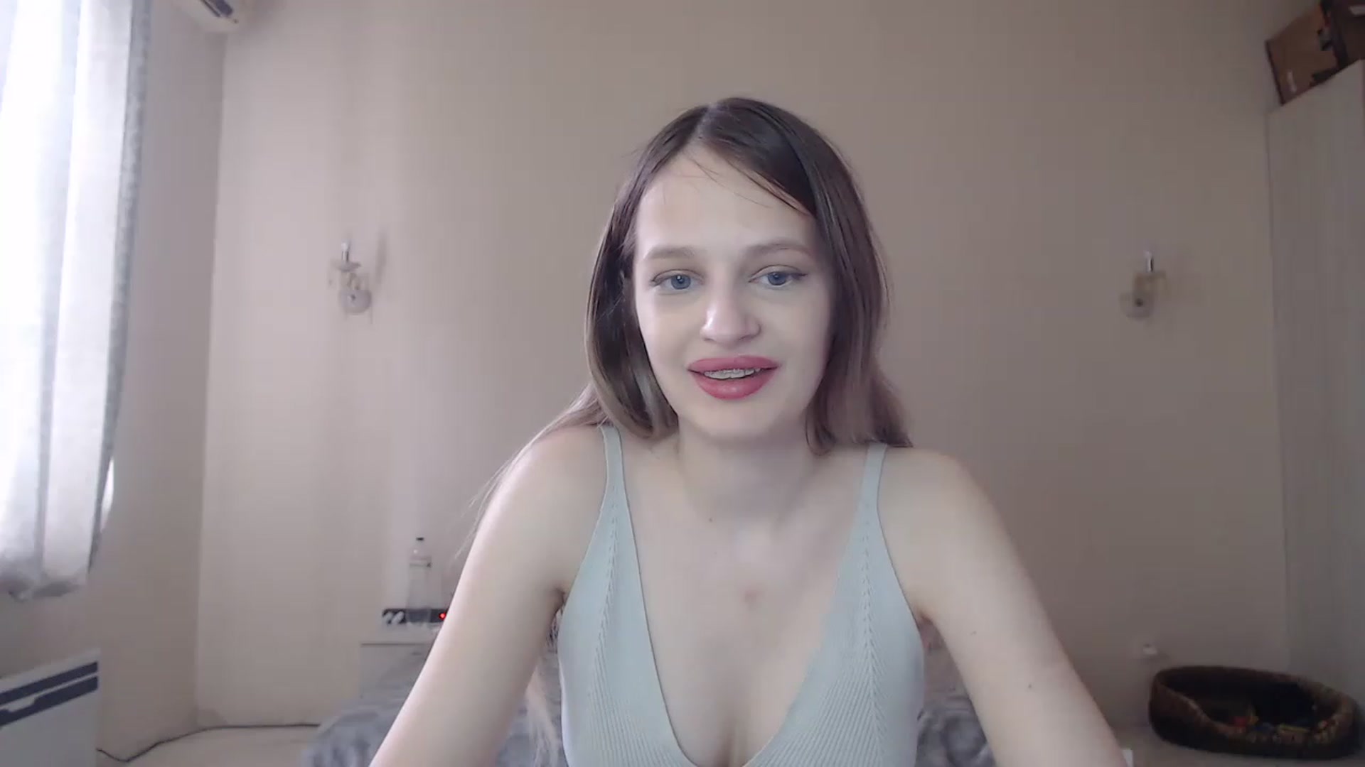 Gallery image thumbnail from Lola_vi's myfreecams stream on, 06/11/2023, 11:23 image 19 of 20
