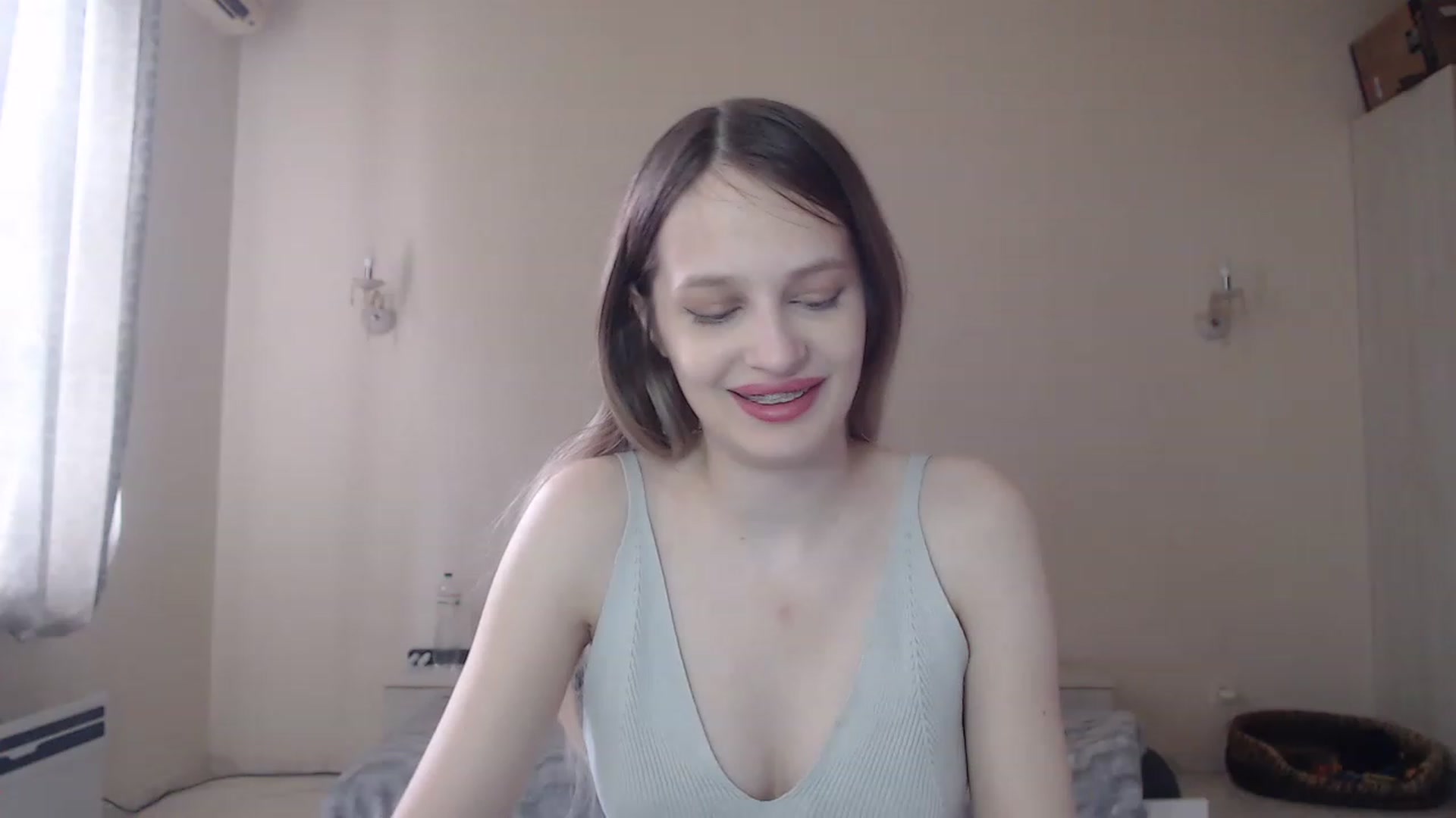 Gallery image thumbnail from Lola_vi's myfreecams stream on, 06/11/2023, 11:23 image 16 of 20