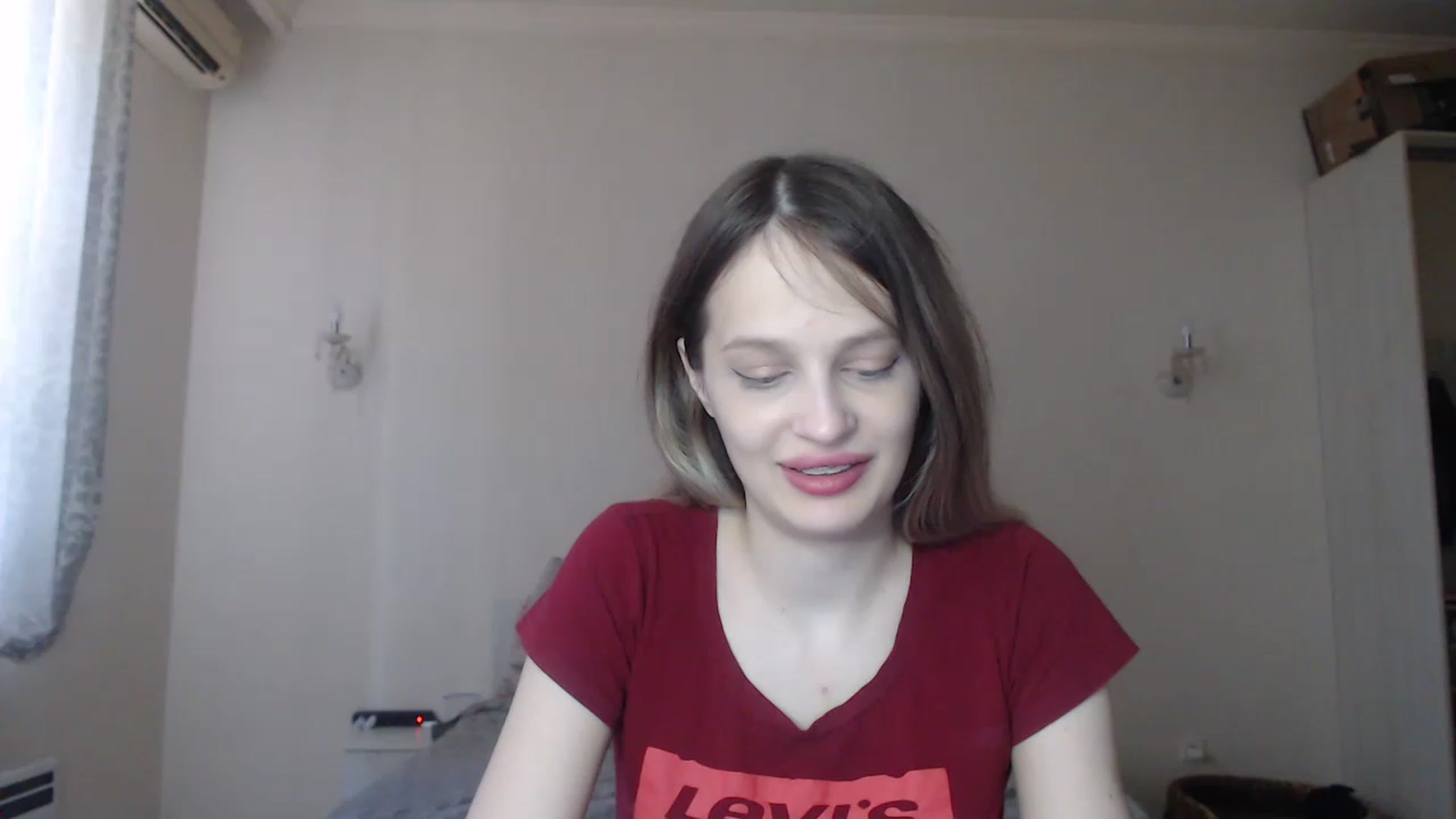 Gallery image thumbnail from Lola_vi's myfreecams stream on, 06/17/2023, 11:40 image 9 of 20