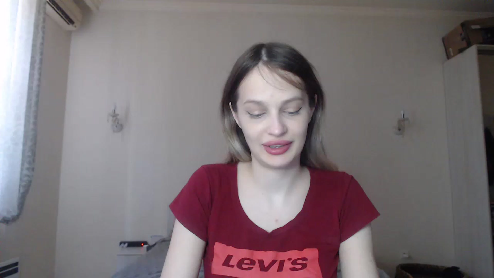 Gallery image thumbnail from Lola_vi's myfreecams stream on, 06/17/2023, 11:40 image 5 of 20