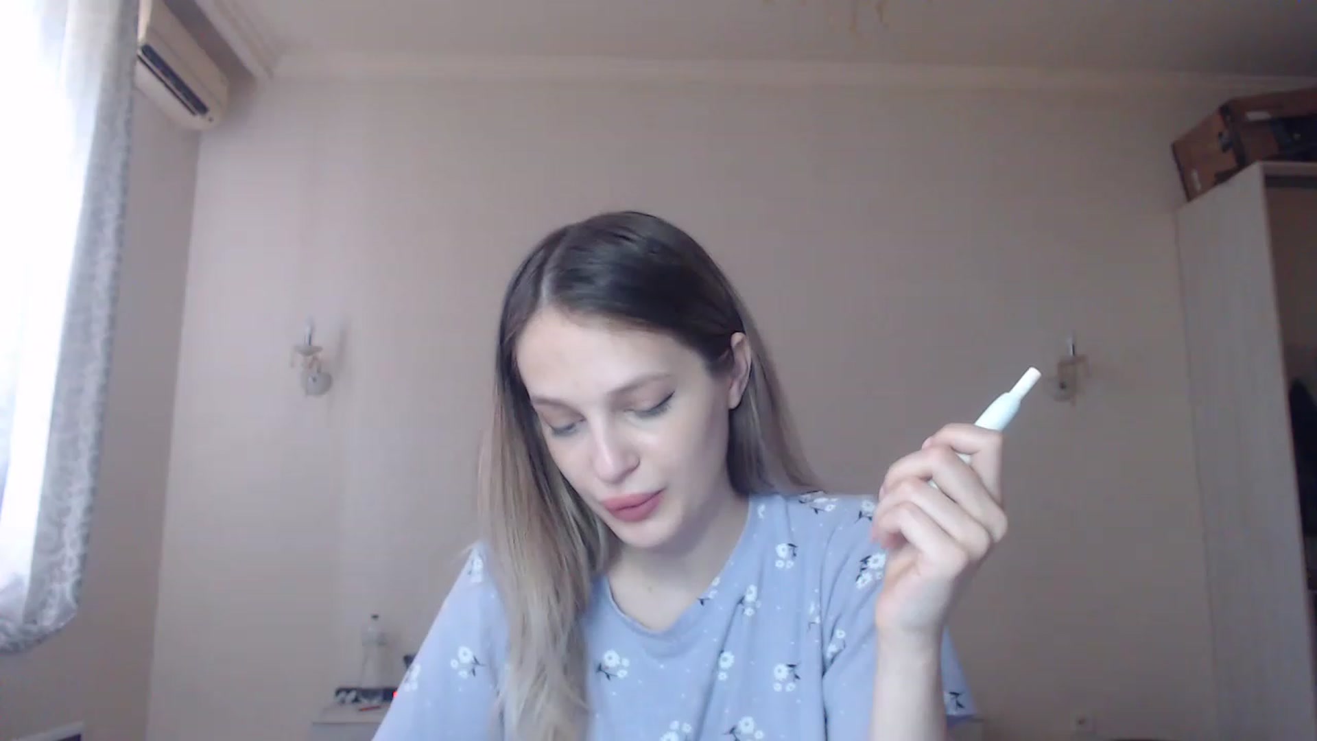 Gallery image thumbnail from Lola_vi's myfreecams stream on, 06/25/2023, 12:02 image 7 of 20