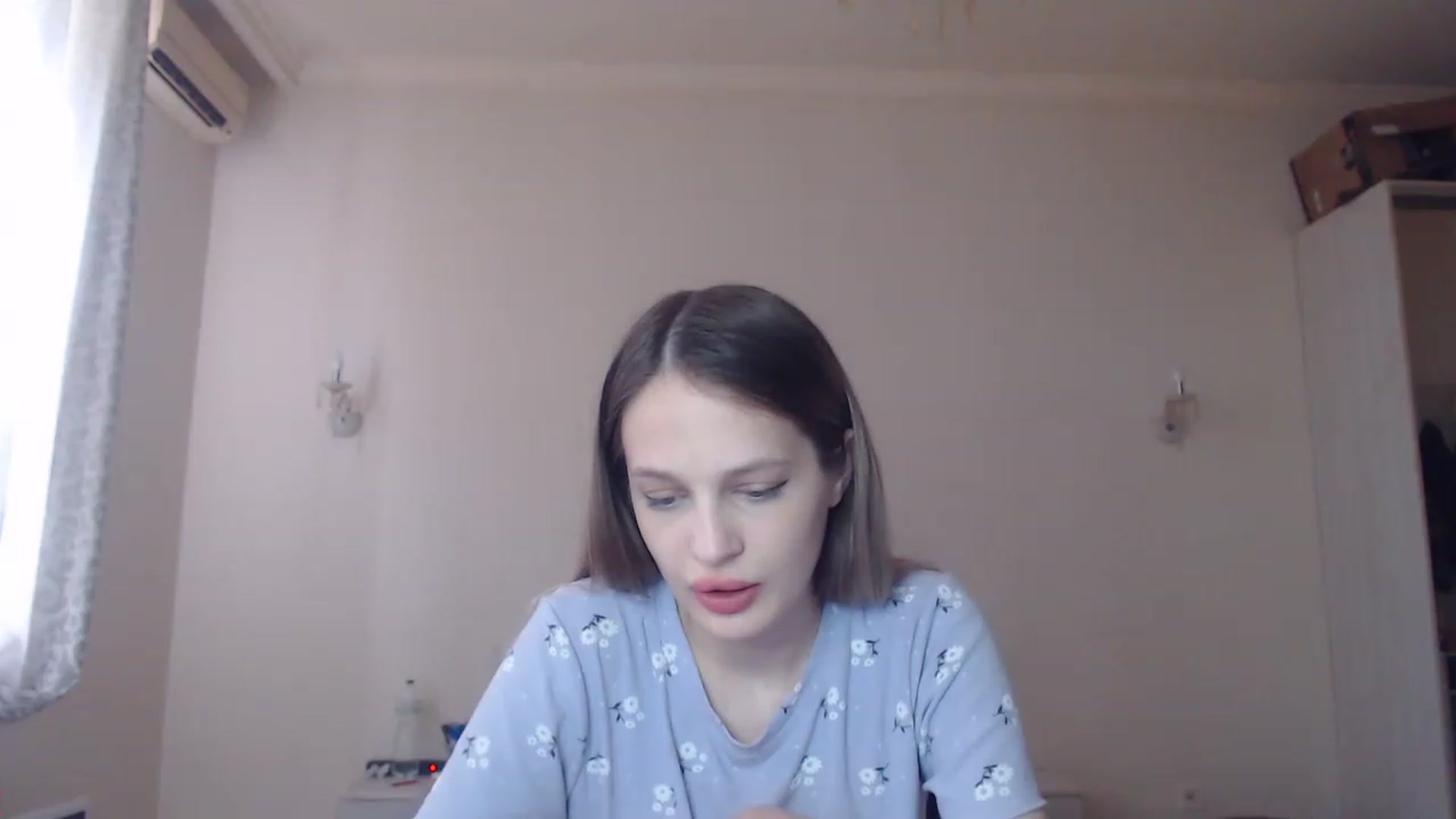 Gallery image thumbnail from Lola_vi's myfreecams stream on, 06/25/2023, 12:02 image 13 of 20