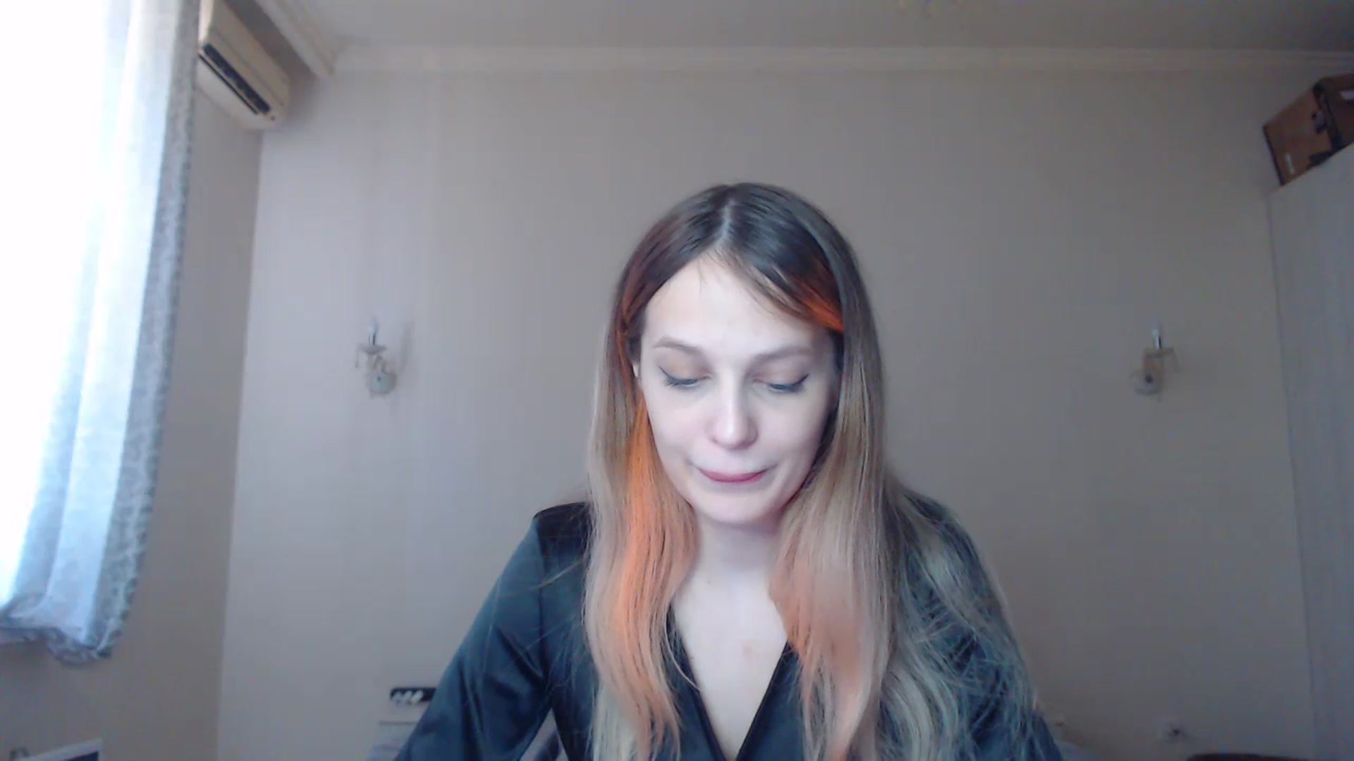 Gallery image thumbnail from Lola_vi's myfreecams stream on, 07/04/2023, 11:12 image 7 of 20
