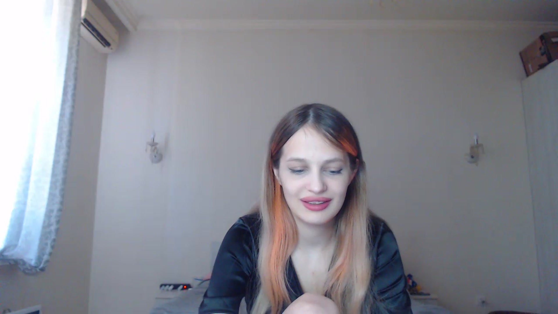 Gallery image thumbnail from Lola_vi's myfreecams stream on, 07/04/2023, 11:12 image 10 of 20