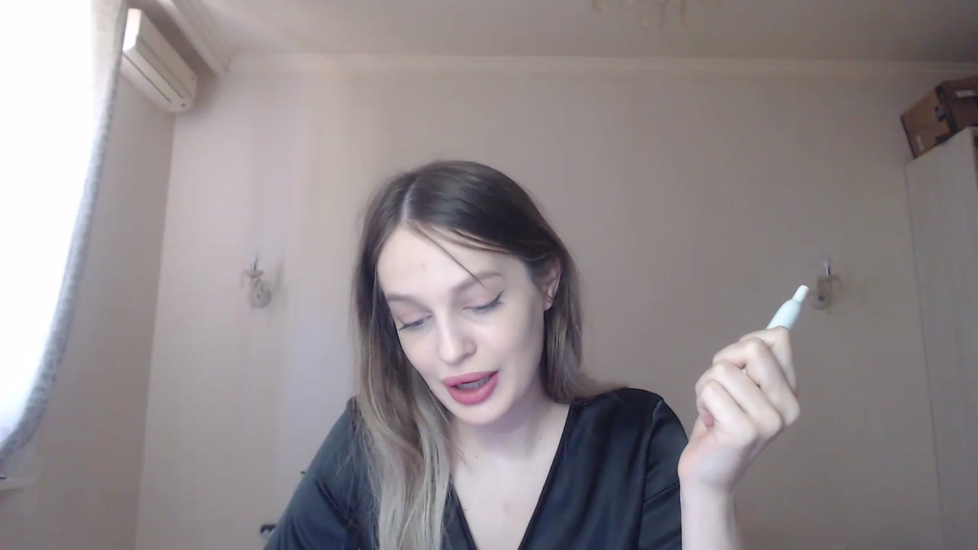 Gallery image thumbnail from Lola_vi's myfreecams stream on, 07/15/2023, 10:39 image 19 of 20
