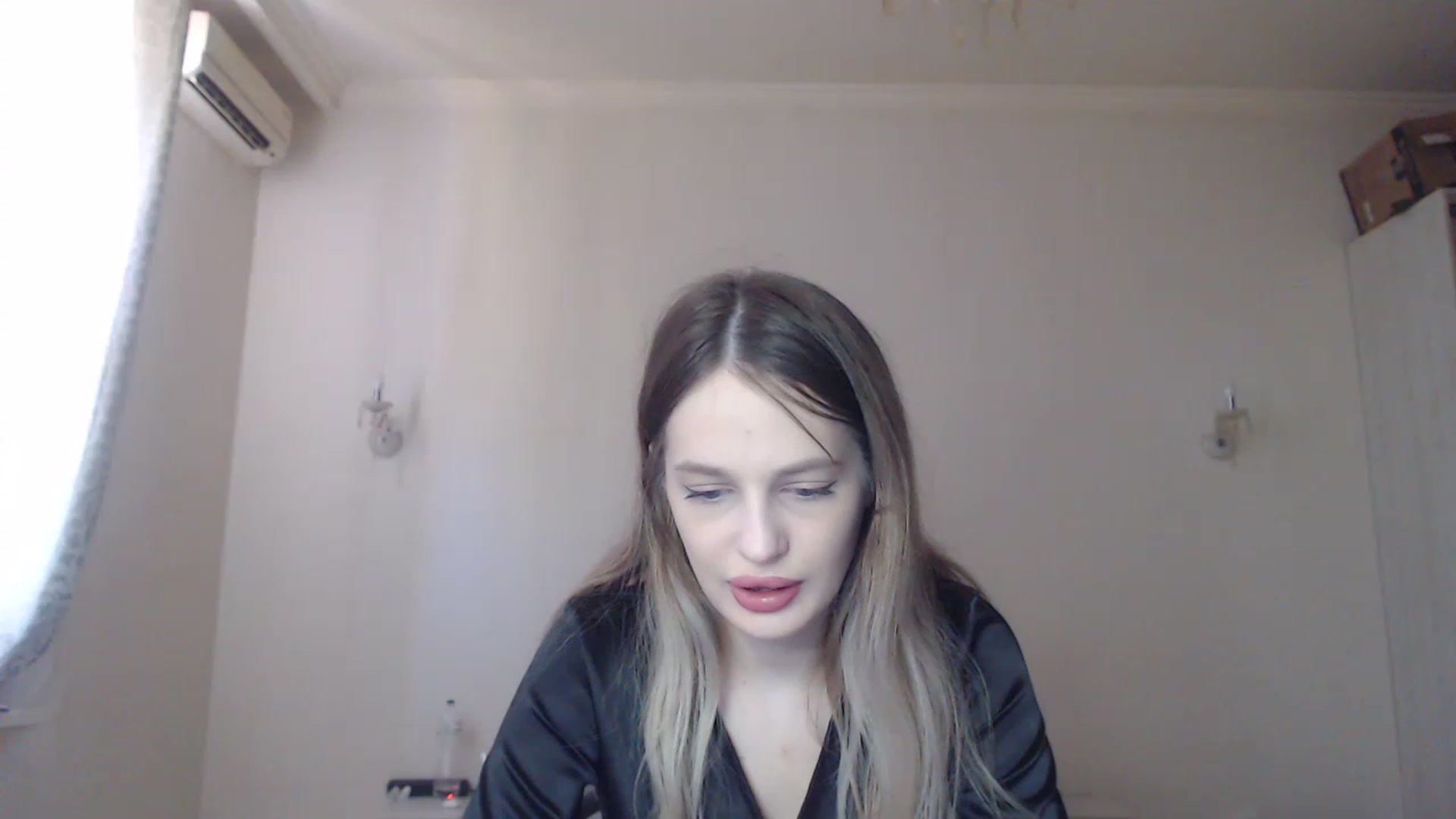 Gallery image thumbnail from Lola_vi's myfreecams stream on, 07/15/2023, 10:39 image 5 of 20