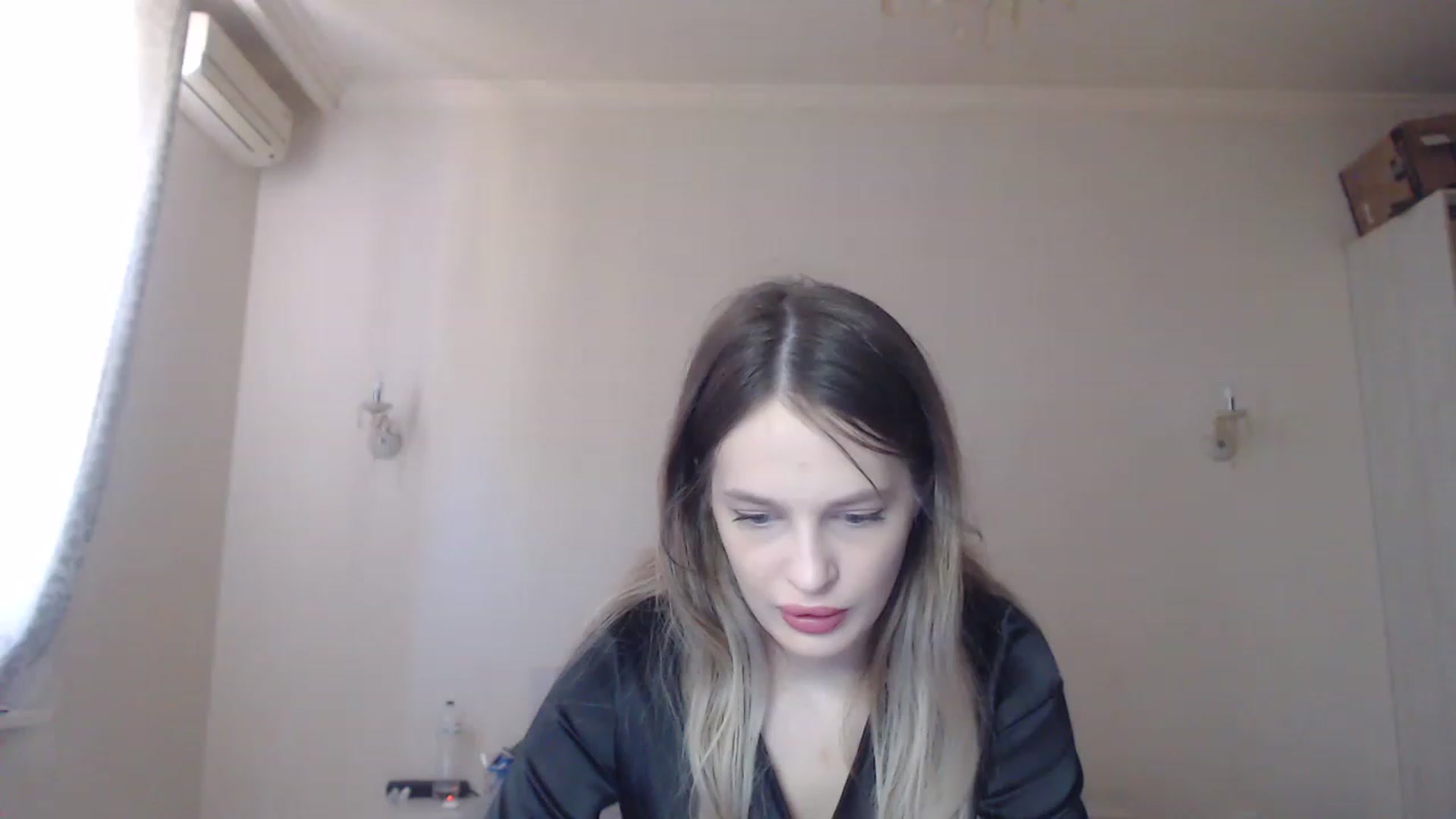 Gallery image thumbnail from Lola_vi's myfreecams stream on, 07/15/2023, 10:39 image 15 of 20