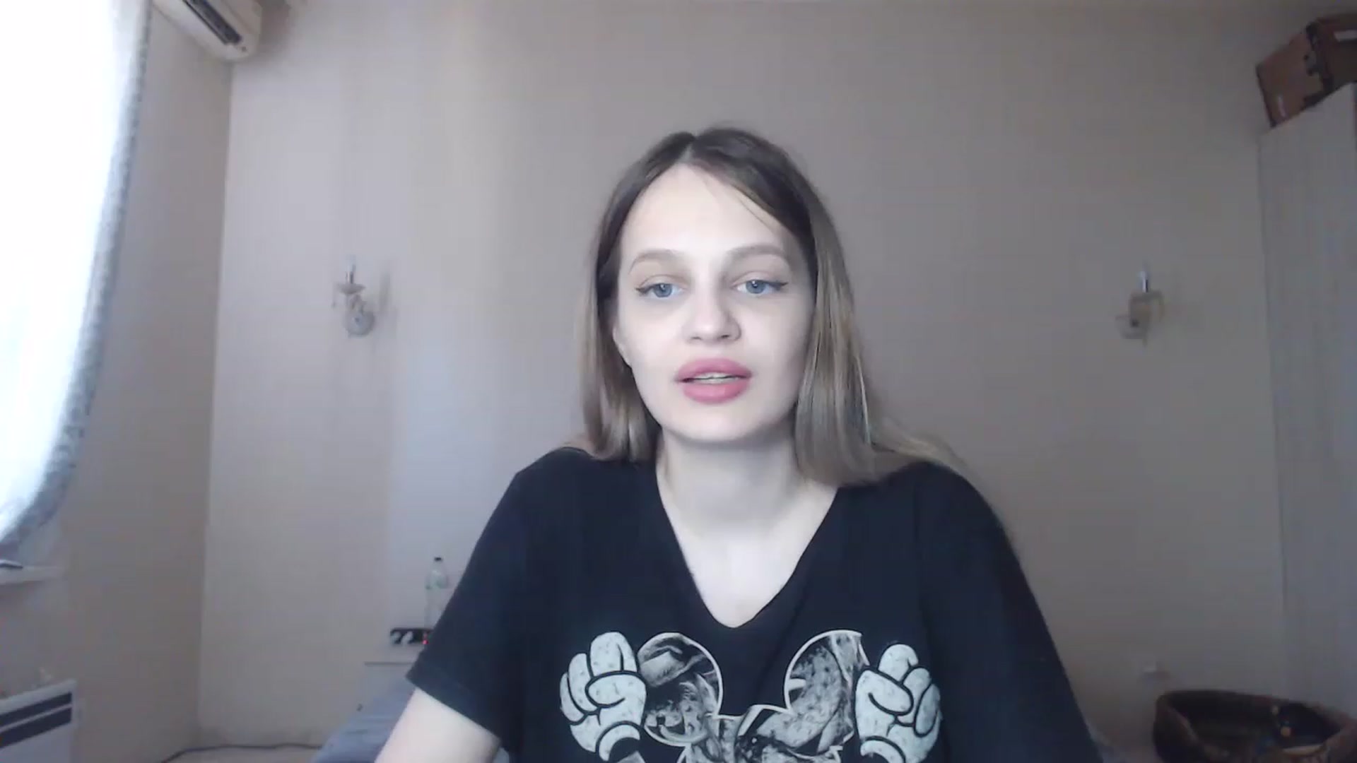 Gallery image thumbnail from Lola_vi's myfreecams stream on, 07/16/2023, 12:36 image 14 of 20