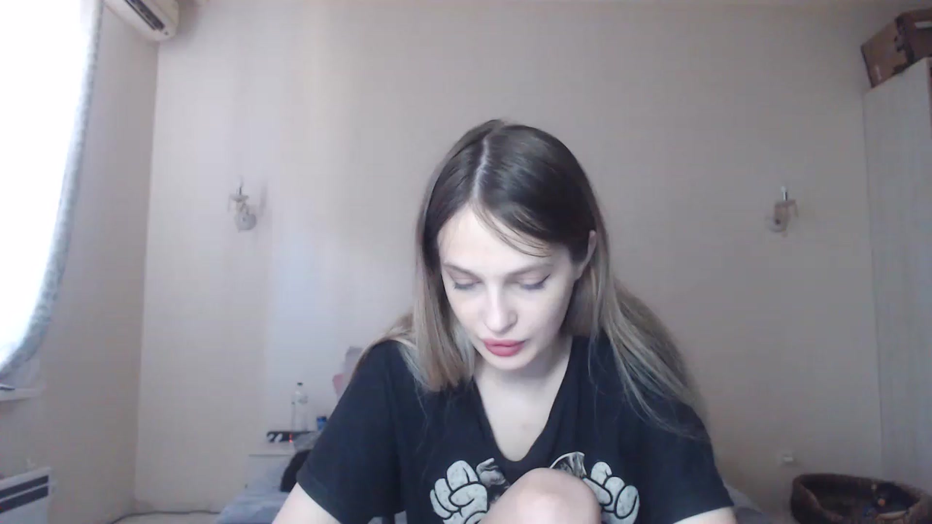 Gallery image thumbnail from Lola_vi's myfreecams stream on, 07/16/2023, 12:36 image 9 of 20