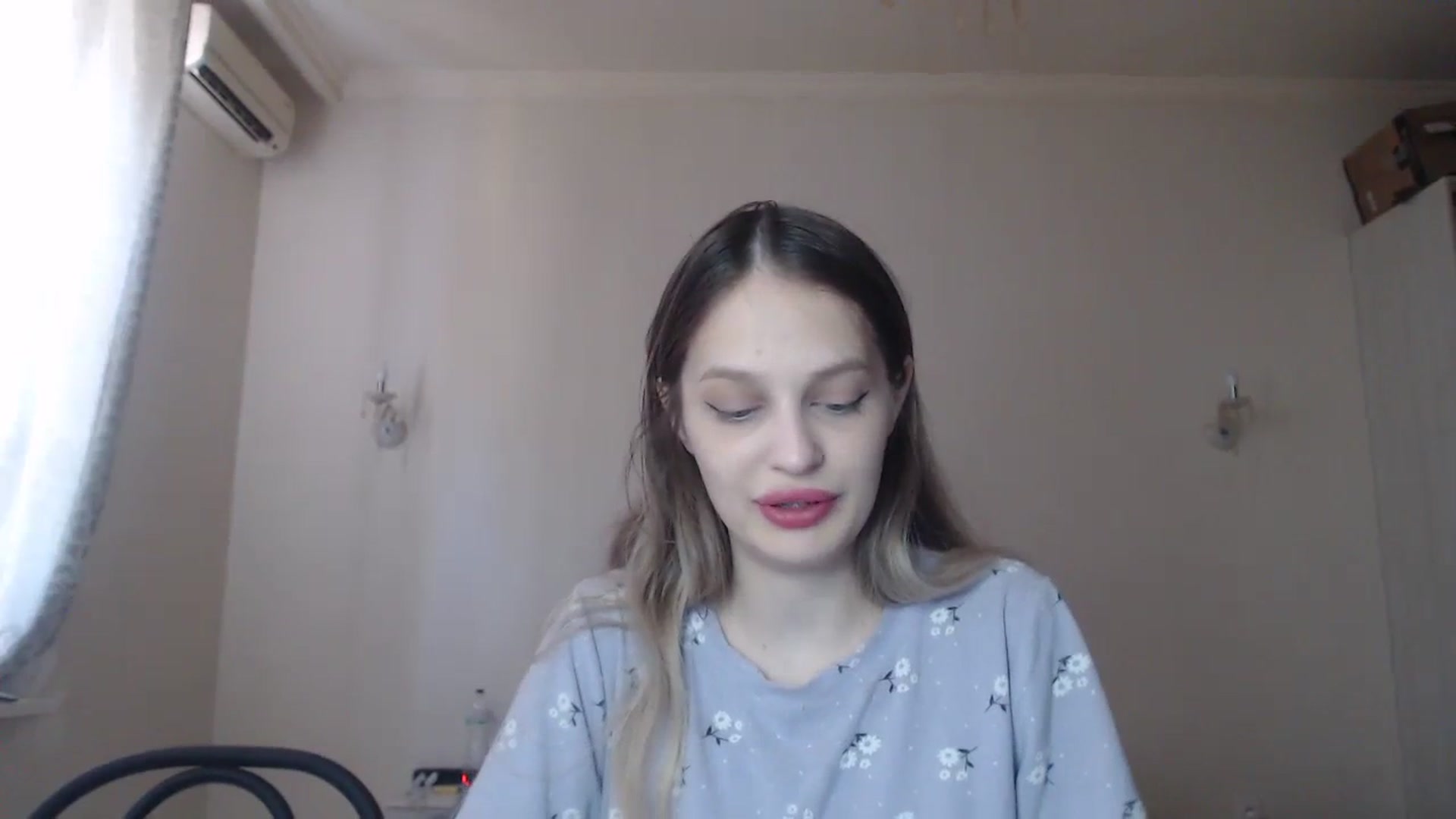Gallery image thumbnail from Lola_vi's myfreecams stream on, 07/22/2023, 11:39 image 3 of 20