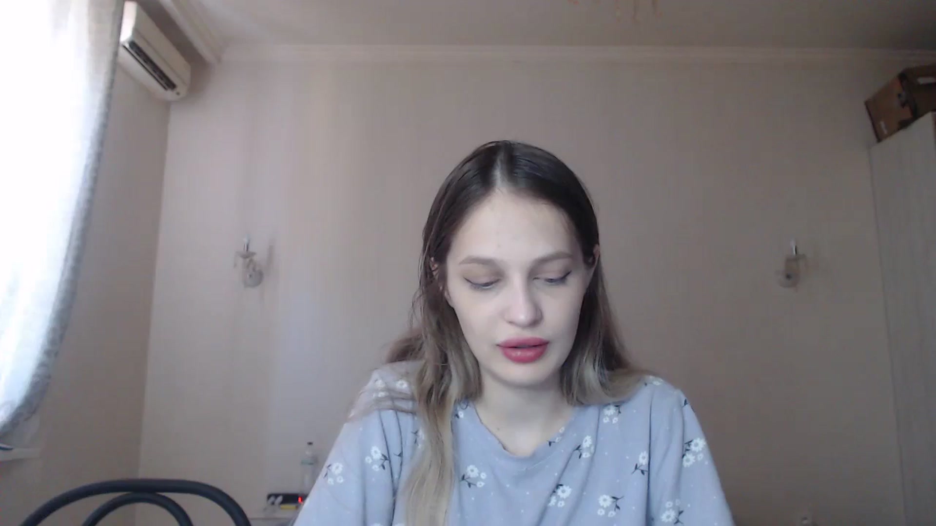 Gallery image thumbnail from Lola_vi's myfreecams stream on, 07/22/2023, 11:39 image 2 of 20