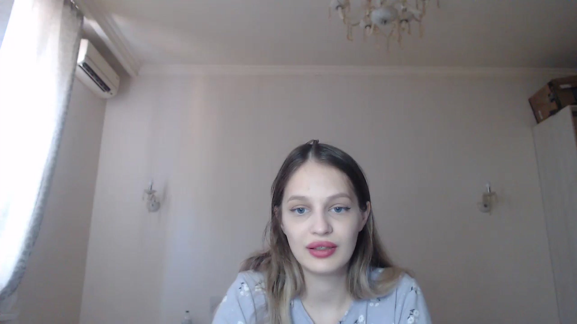 Gallery image thumbnail from Lola_vi's myfreecams stream on, 07/22/2023, 11:39 image 16 of 20