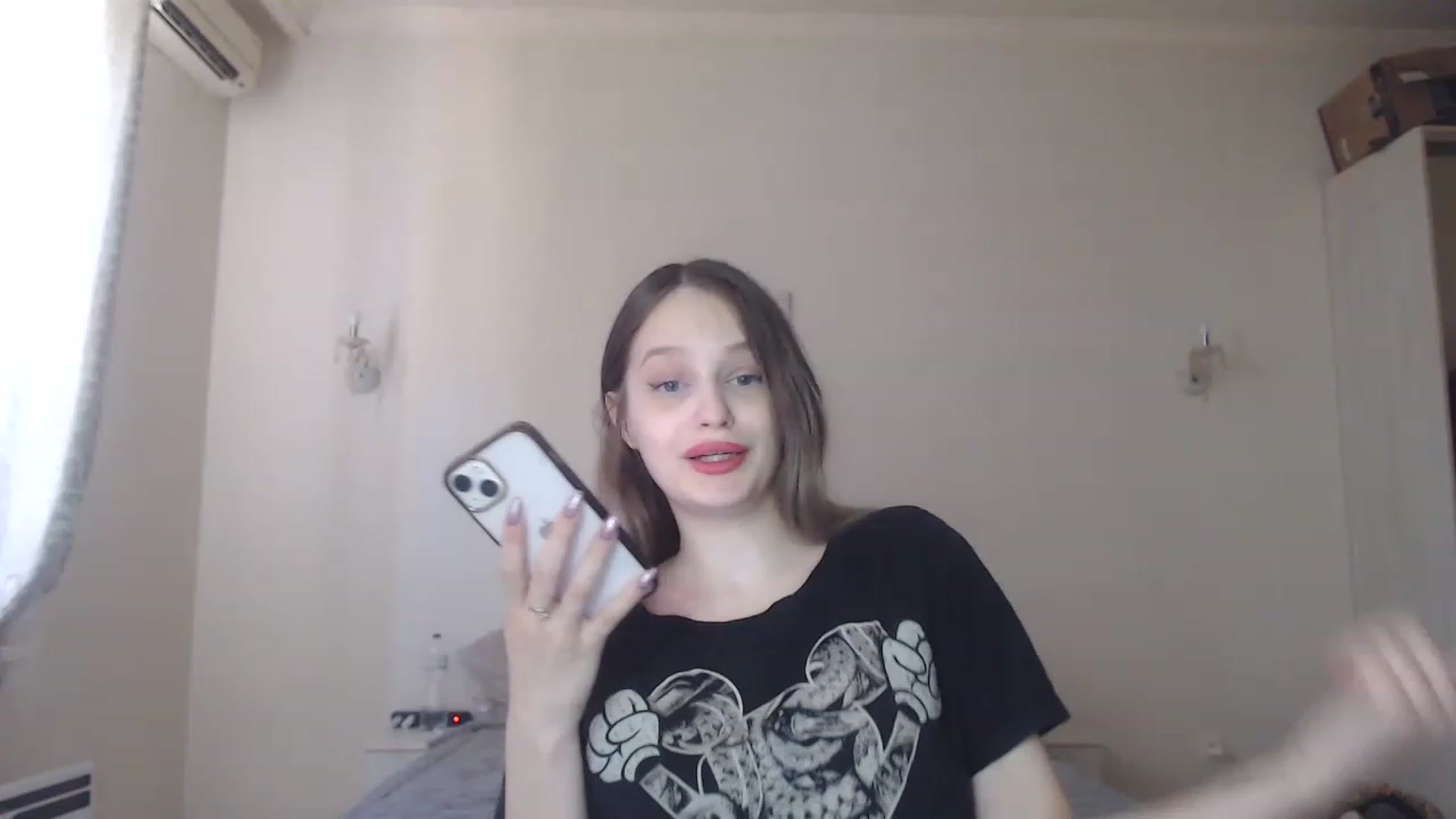 Gallery image thumbnail from Lola_vi's myfreecams stream on, 07/28/2023, 11:19 image 1 of 20