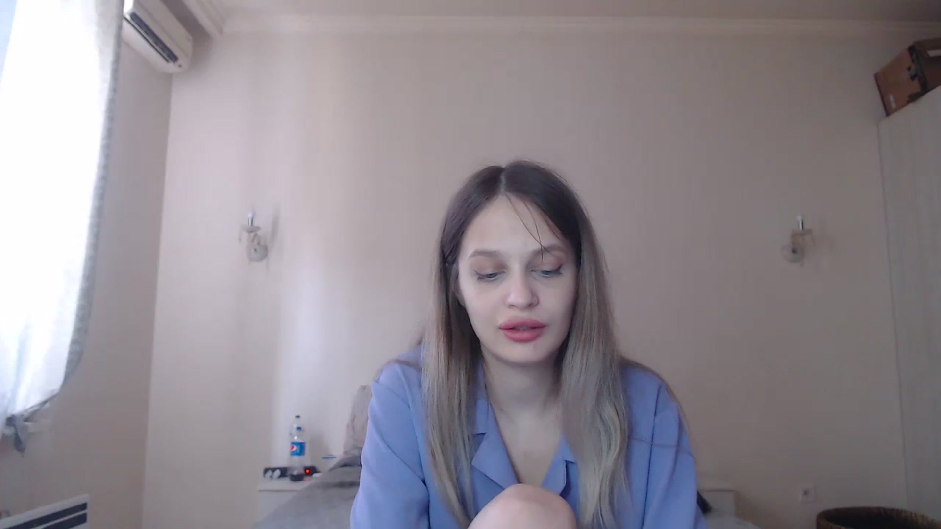 Gallery image thumbnail from Lola_vi's myfreecams stream on, 08/01/2023, 12:09 image 15 of 20