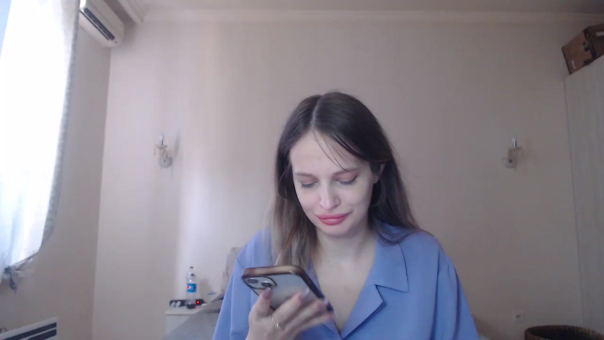 Gallery image thumbnail from Lola_vi's myfreecams stream on, 08/01/2023, 12:09 image 2 of 20