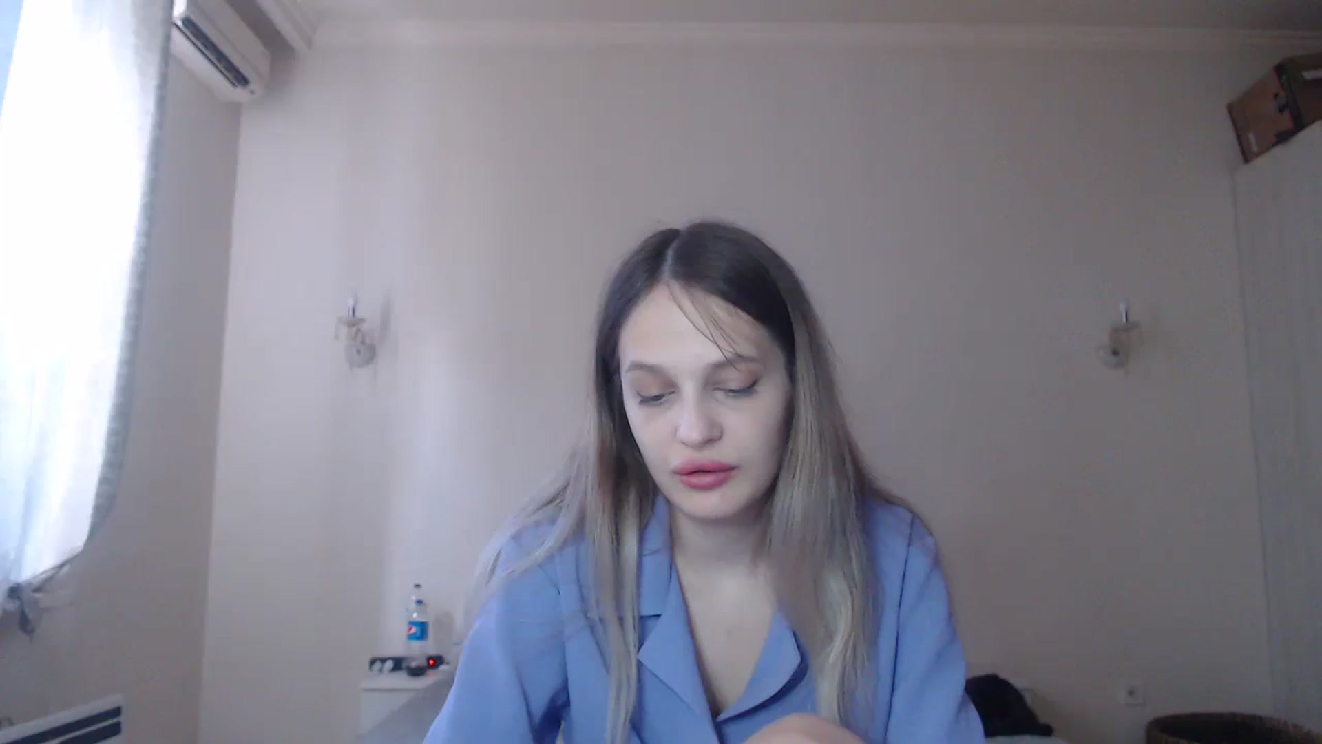Gallery image thumbnail from Lola_vi's myfreecams stream on, 08/01/2023, 12:09 image 9 of 20