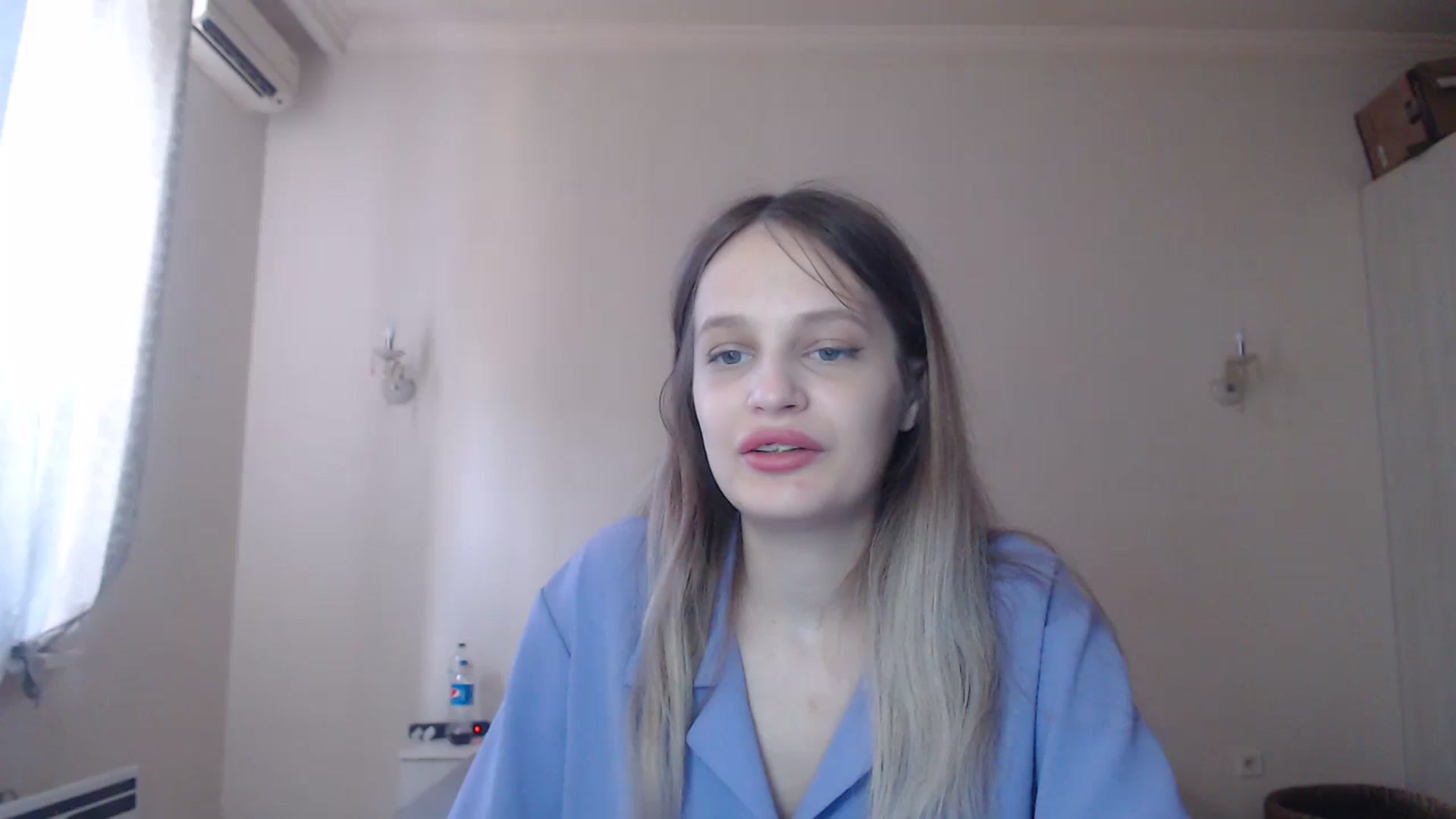 Gallery image thumbnail from Lola_vi's myfreecams stream on, 08/01/2023, 12:09 image 1 of 20
