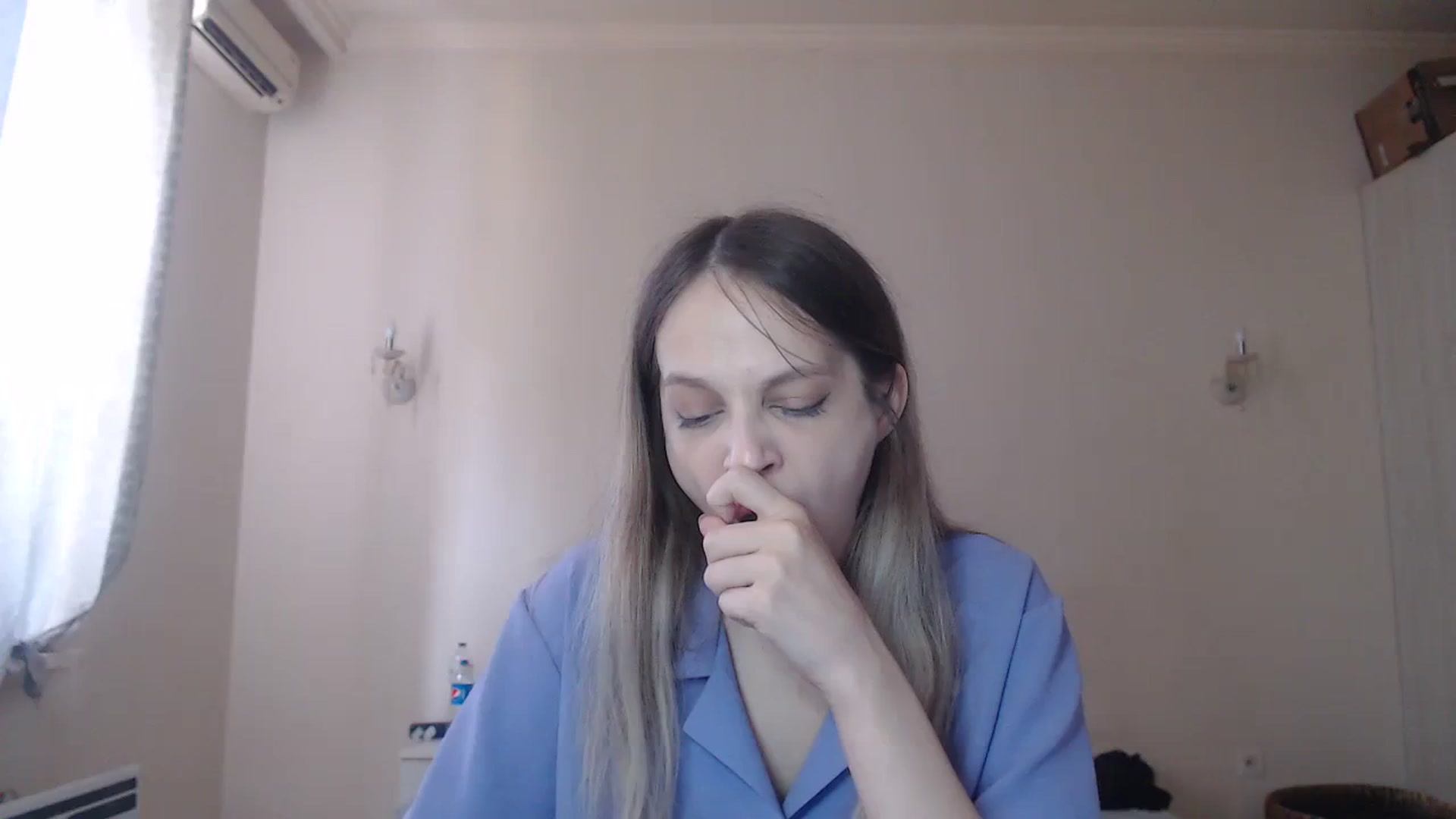 Gallery image thumbnail from Lola_vi's myfreecams stream on, 08/01/2023, 12:09 image 11 of 20