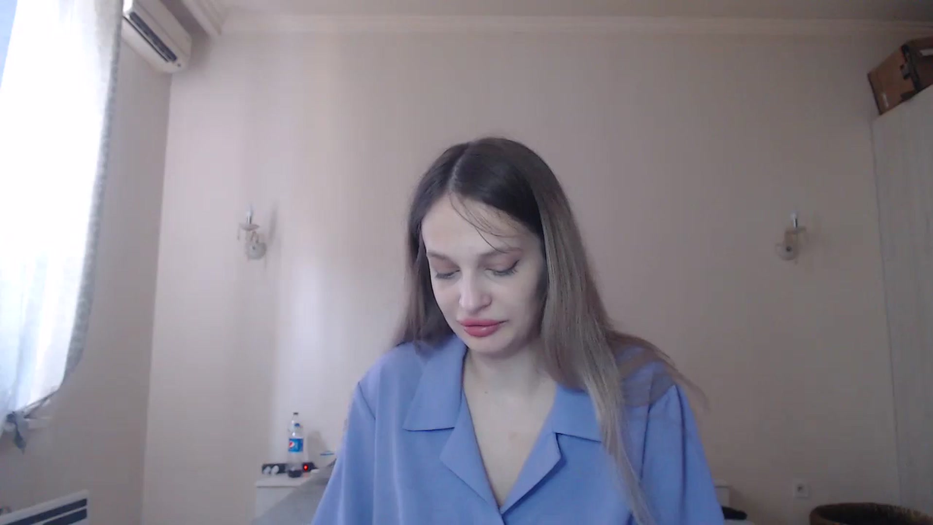 Gallery image thumbnail from Lola_vi's myfreecams stream on, 08/01/2023, 12:09 image 3 of 20