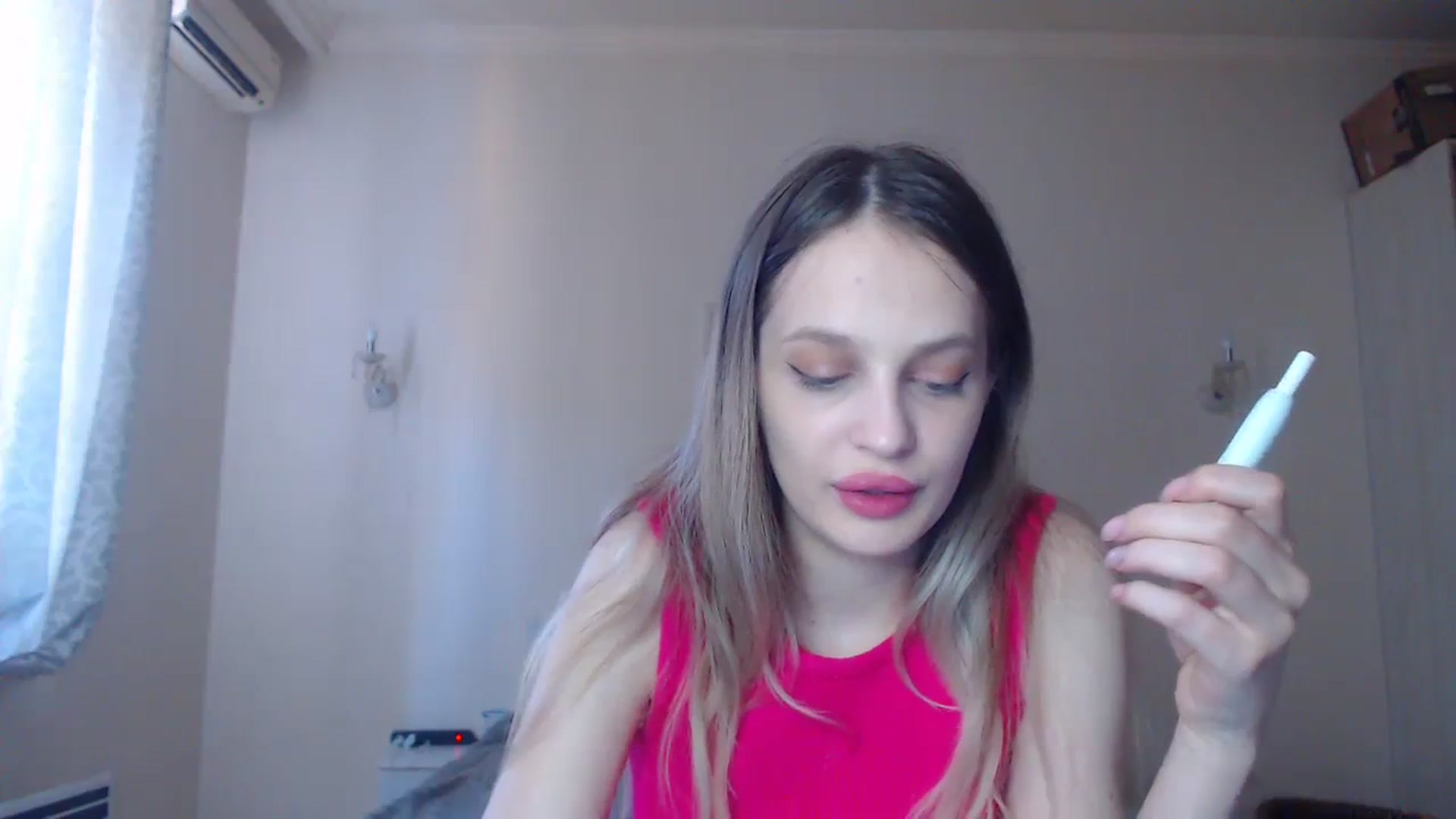 Gallery image thumbnail from Lola_vi's myfreecams stream on, 08/13/2023, 12:07 image 10 of 20