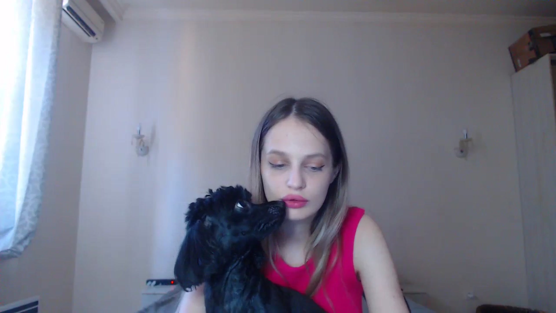Gallery image thumbnail from Lola_vi's myfreecams stream on, 08/13/2023, 12:07 image 14 of 20