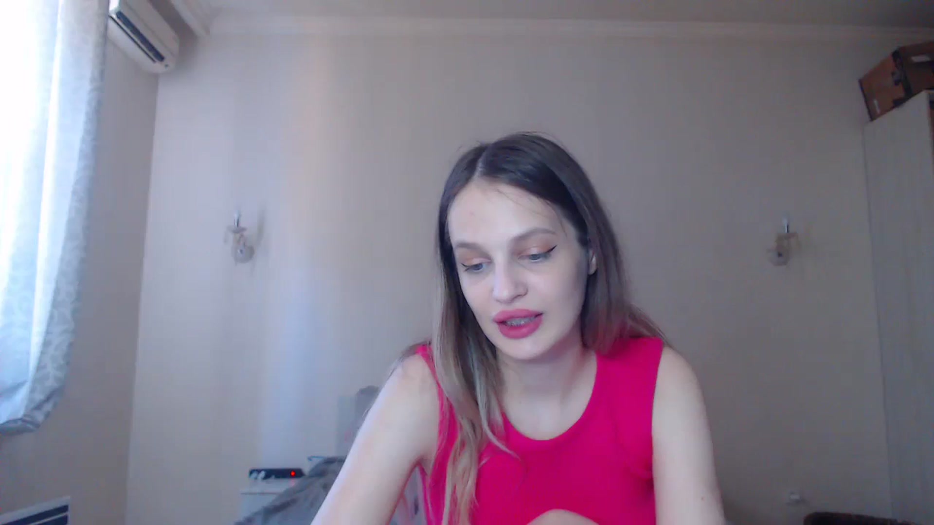 Gallery image thumbnail from Lola_vi's myfreecams stream on, 08/13/2023, 12:07 image 3 of 20