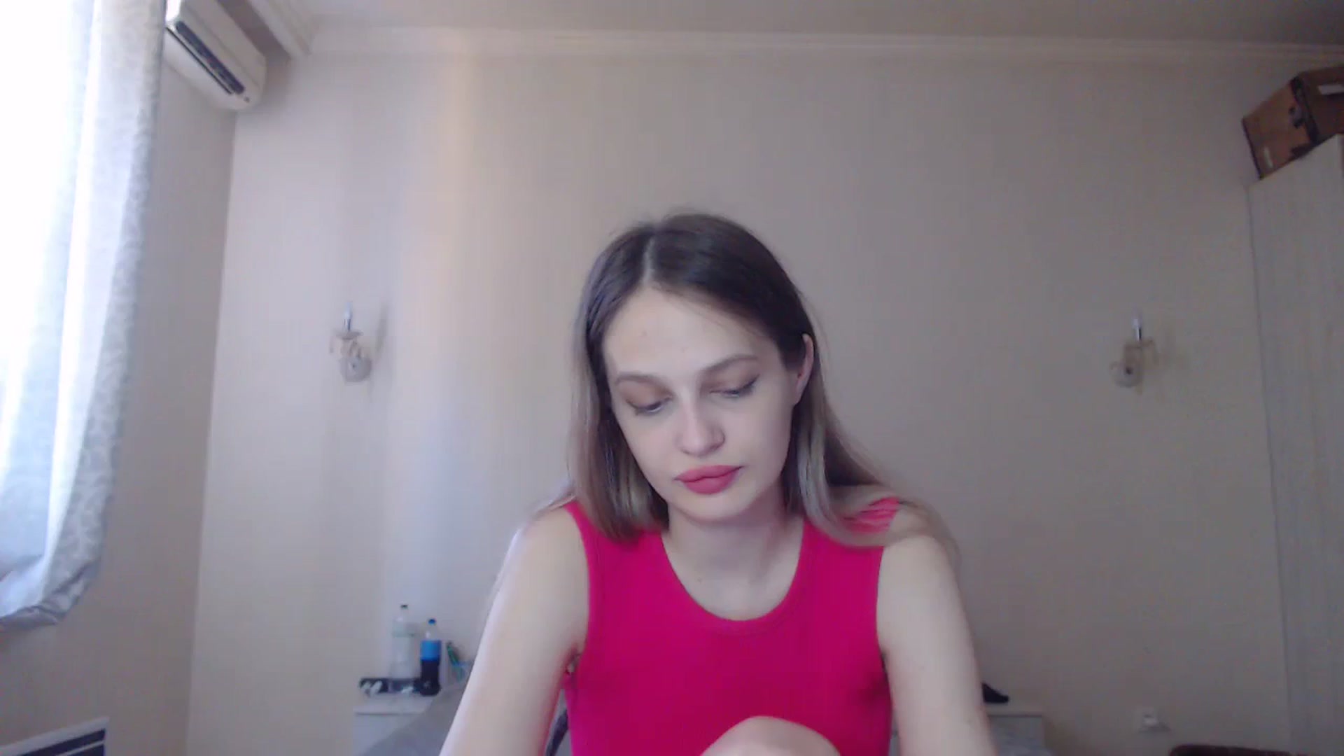 Gallery image thumbnail from Lola_vi's myfreecams stream on, 08/16/2023, 10:45 image 5 of 20