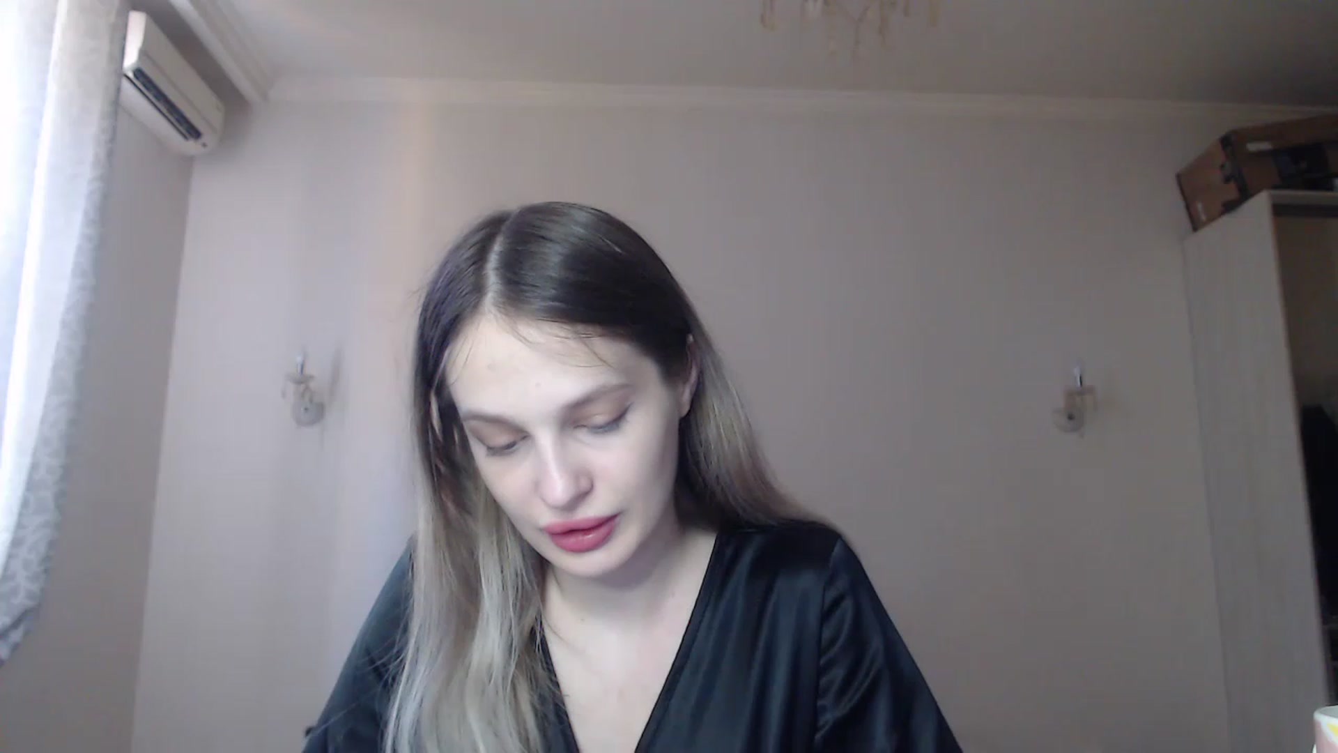 Gallery image thumbnail from Lola_vi's myfreecams stream on, 08/17/2023, 10:38 image 20 of 20