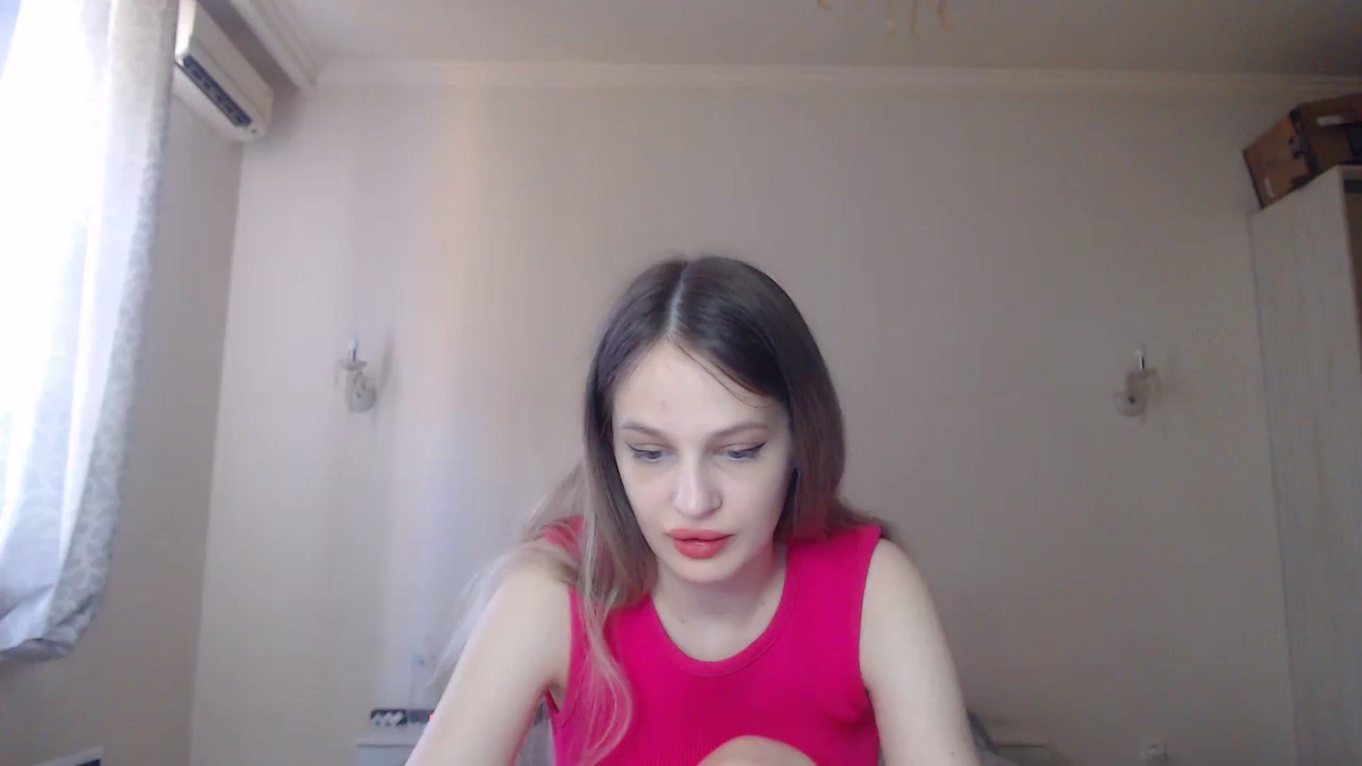 Gallery image thumbnail from Lola_vi's myfreecams stream on, 08/20/2023, 10:43 image 20 of 20