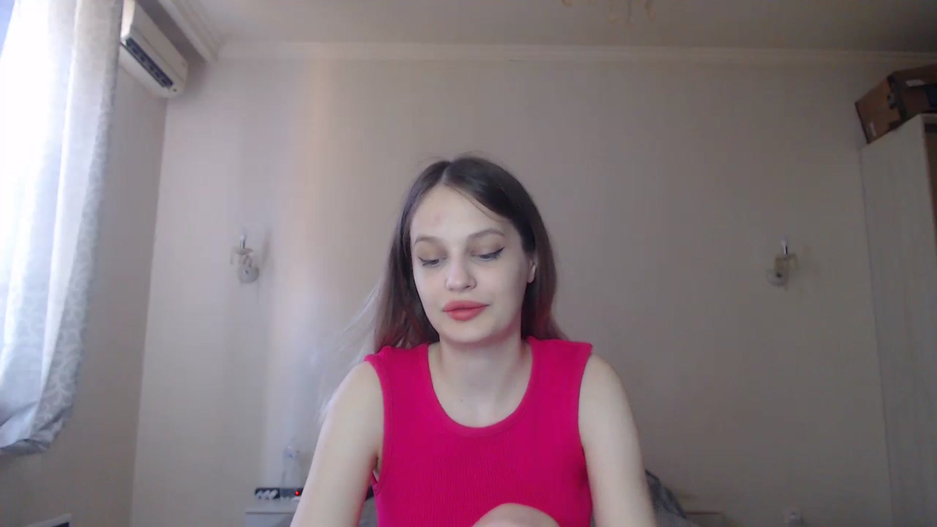 Gallery image thumbnail from Lola_vi's myfreecams stream on, 08/20/2023, 10:43 image 9 of 20