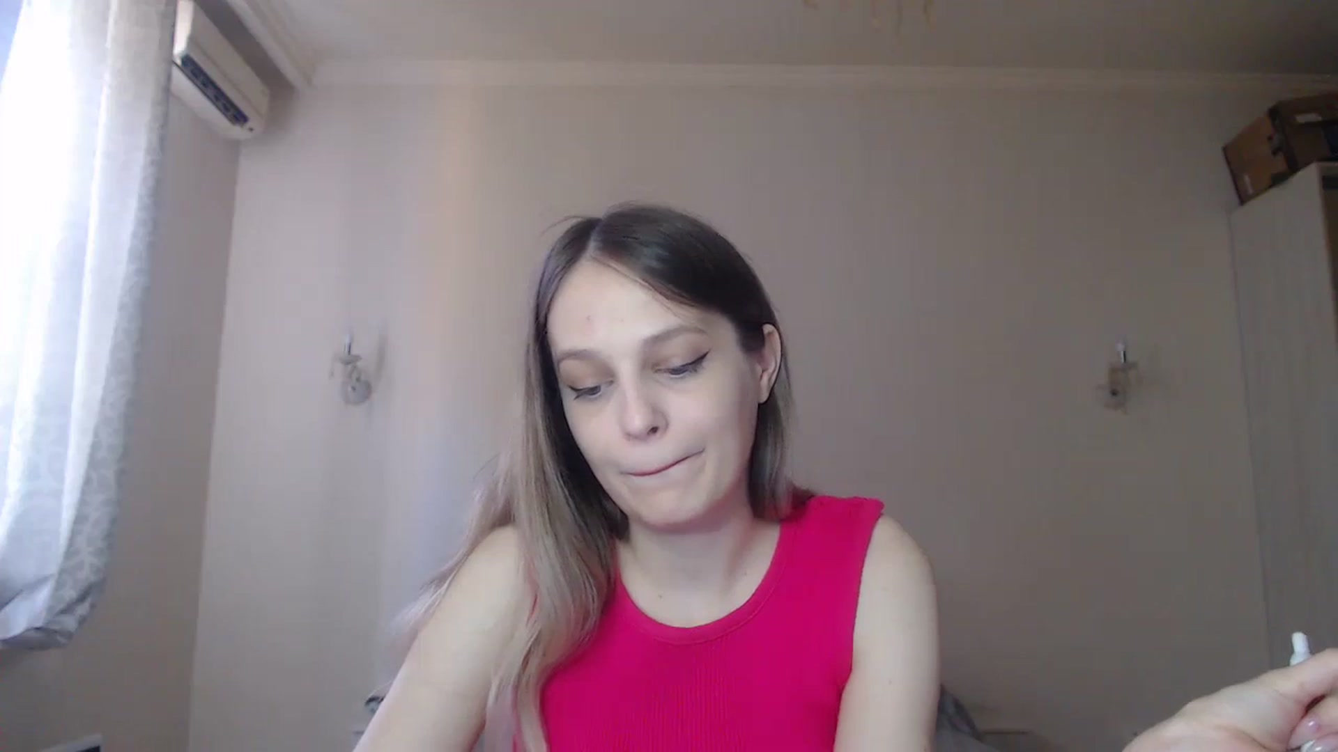 Gallery image thumbnail from Lola_vi's myfreecams stream on, 08/20/2023, 11:32 image 2 of 20