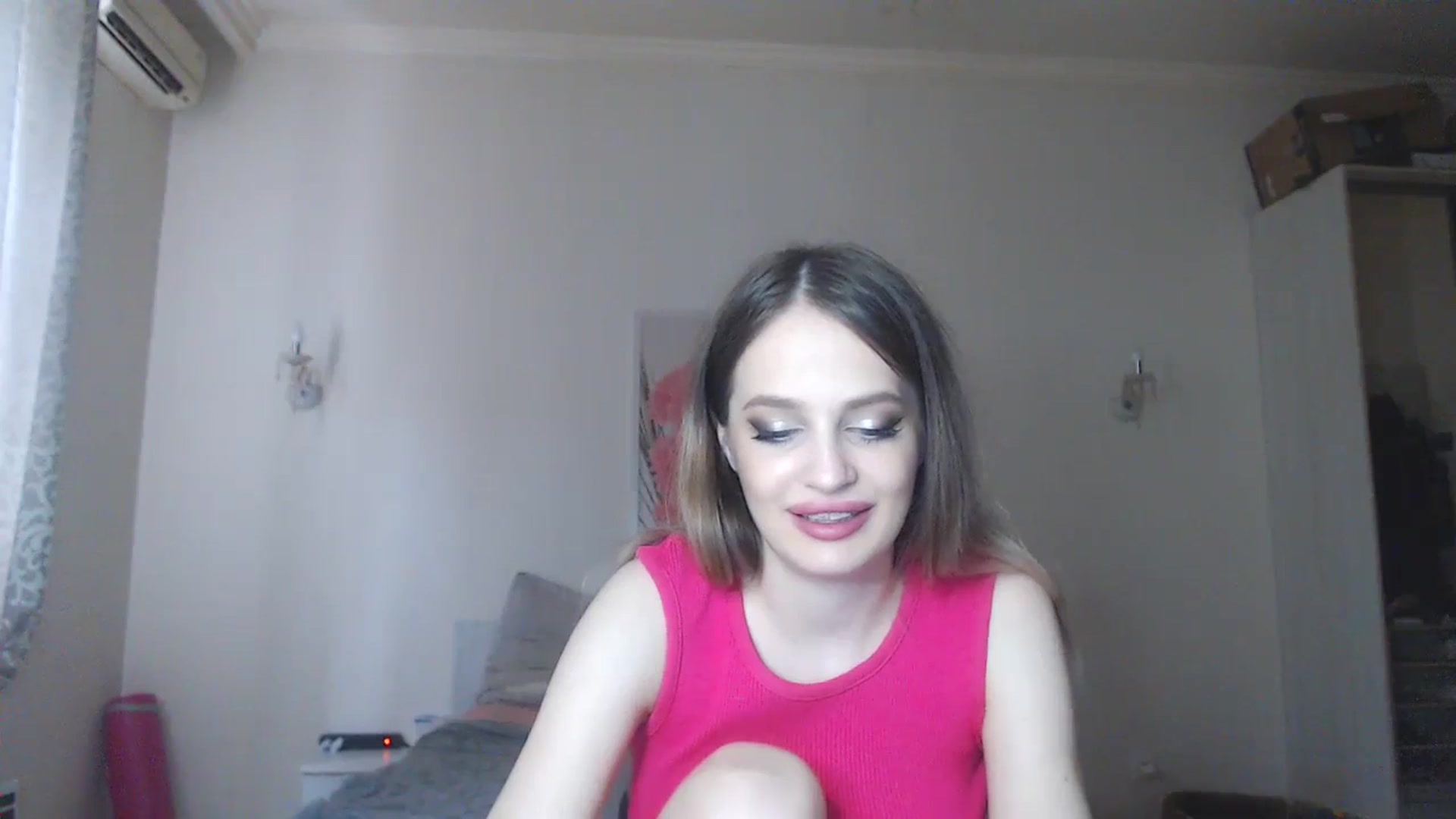 Gallery image thumbnail from Lola_vi's myfreecams stream on, 08/24/2023, 13:02 image 2 of 20