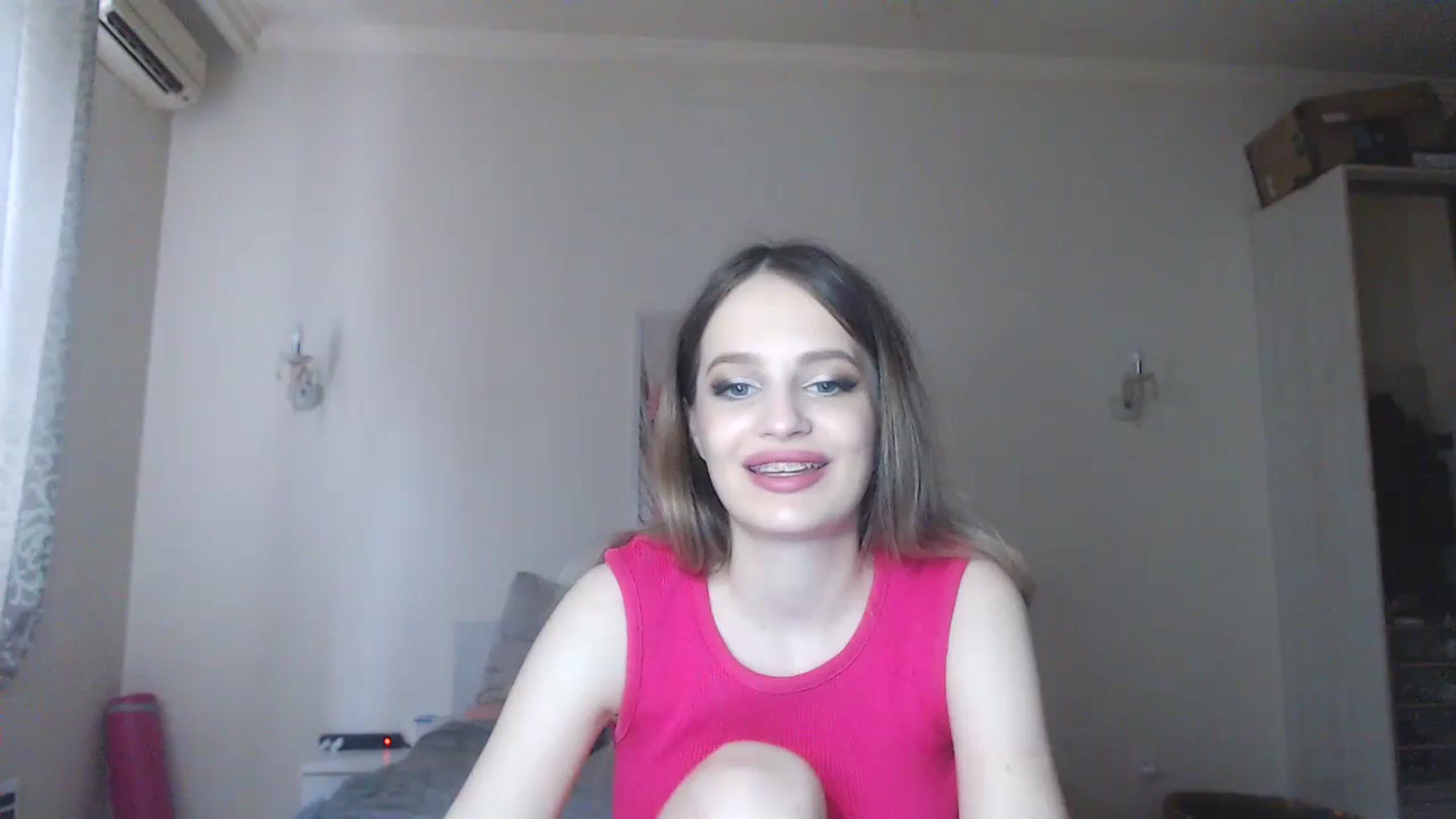 Gallery image thumbnail from Lola_vi's myfreecams stream on, 08/24/2023, 13:02 image 1 of 20