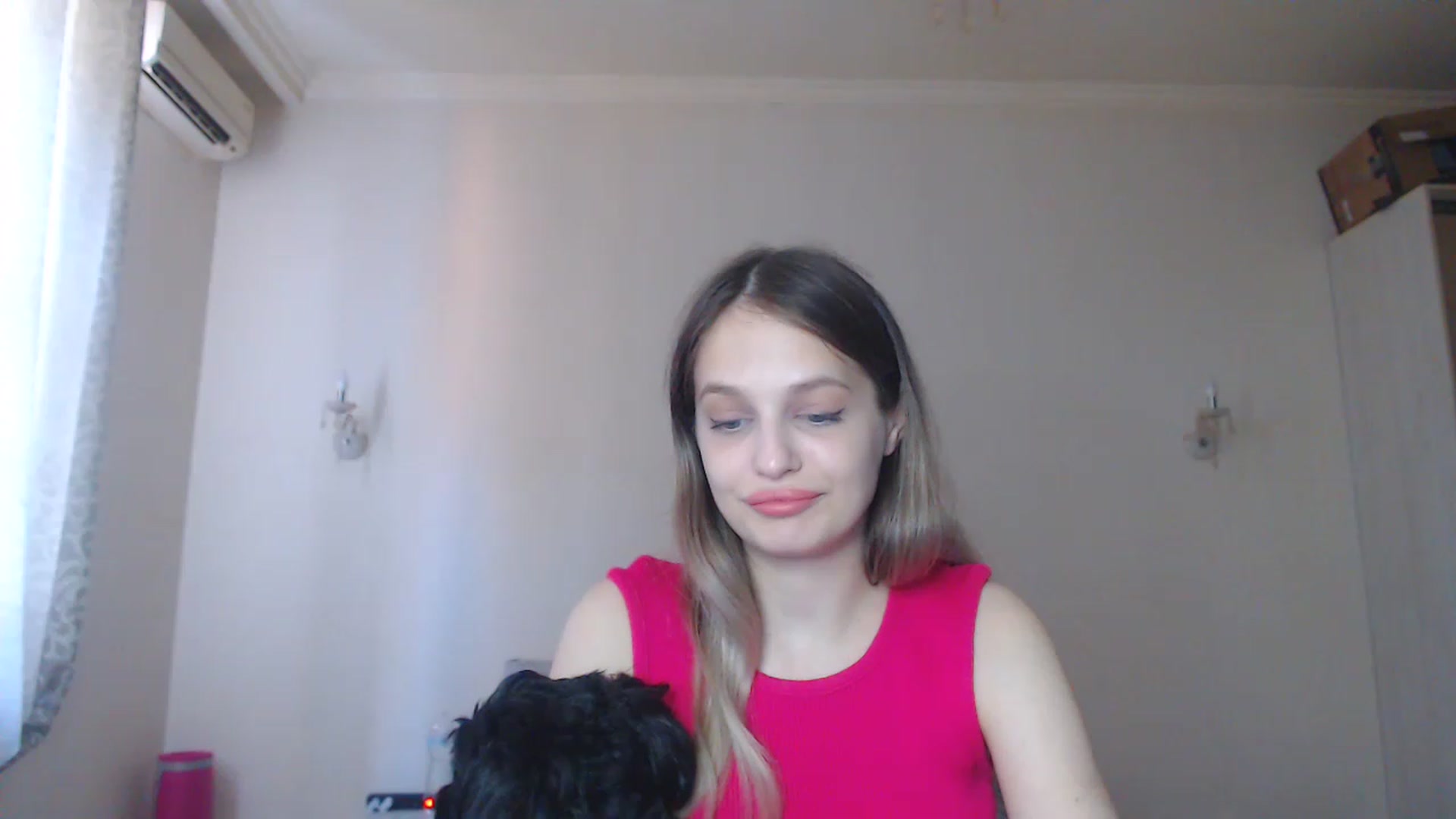 Gallery image thumbnail from Lola_vi's myfreecams stream on, 08/27/2023, 11:45 image 19 of 20