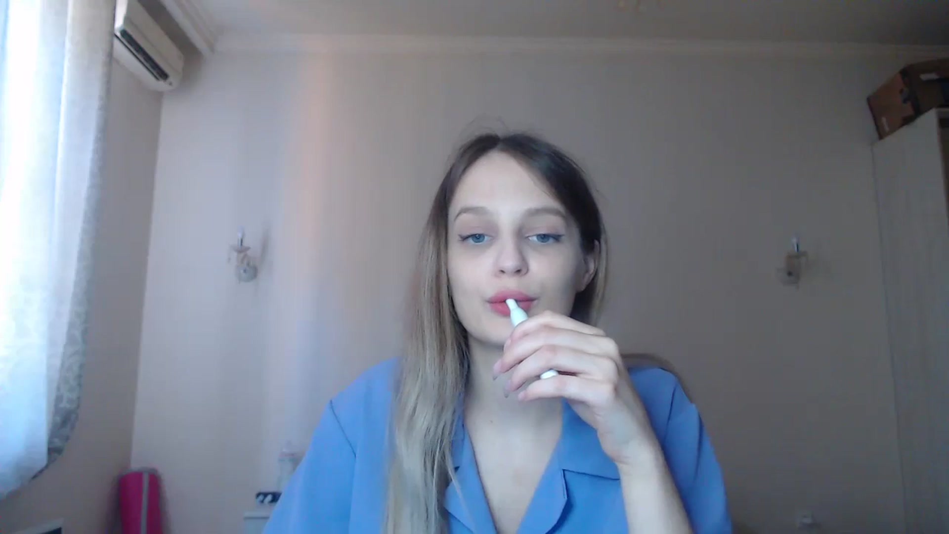 Gallery image thumbnail from Lola_vi's myfreecams stream on, 08/29/2023, 10:11 image 19 of 20