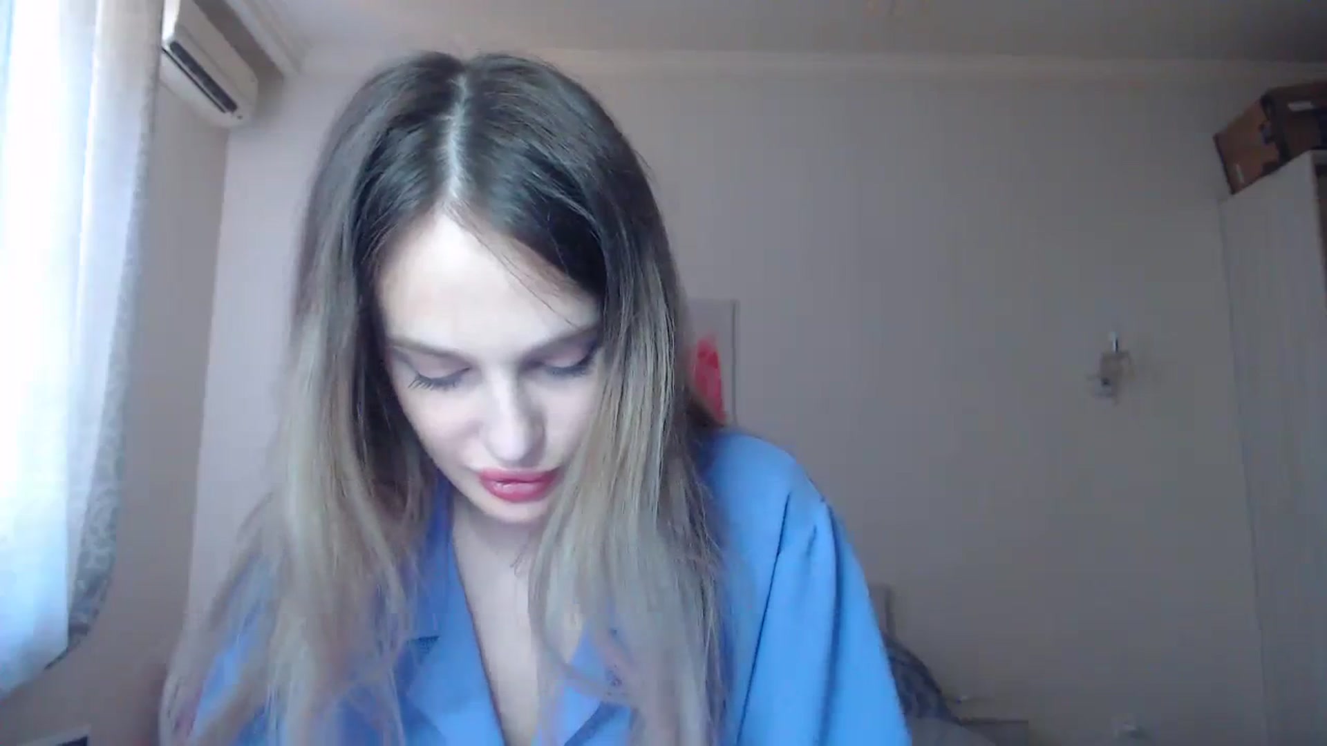 Gallery image thumbnail from Lola_vi's myfreecams stream on, 08/29/2023, 10:11 image 13 of 20