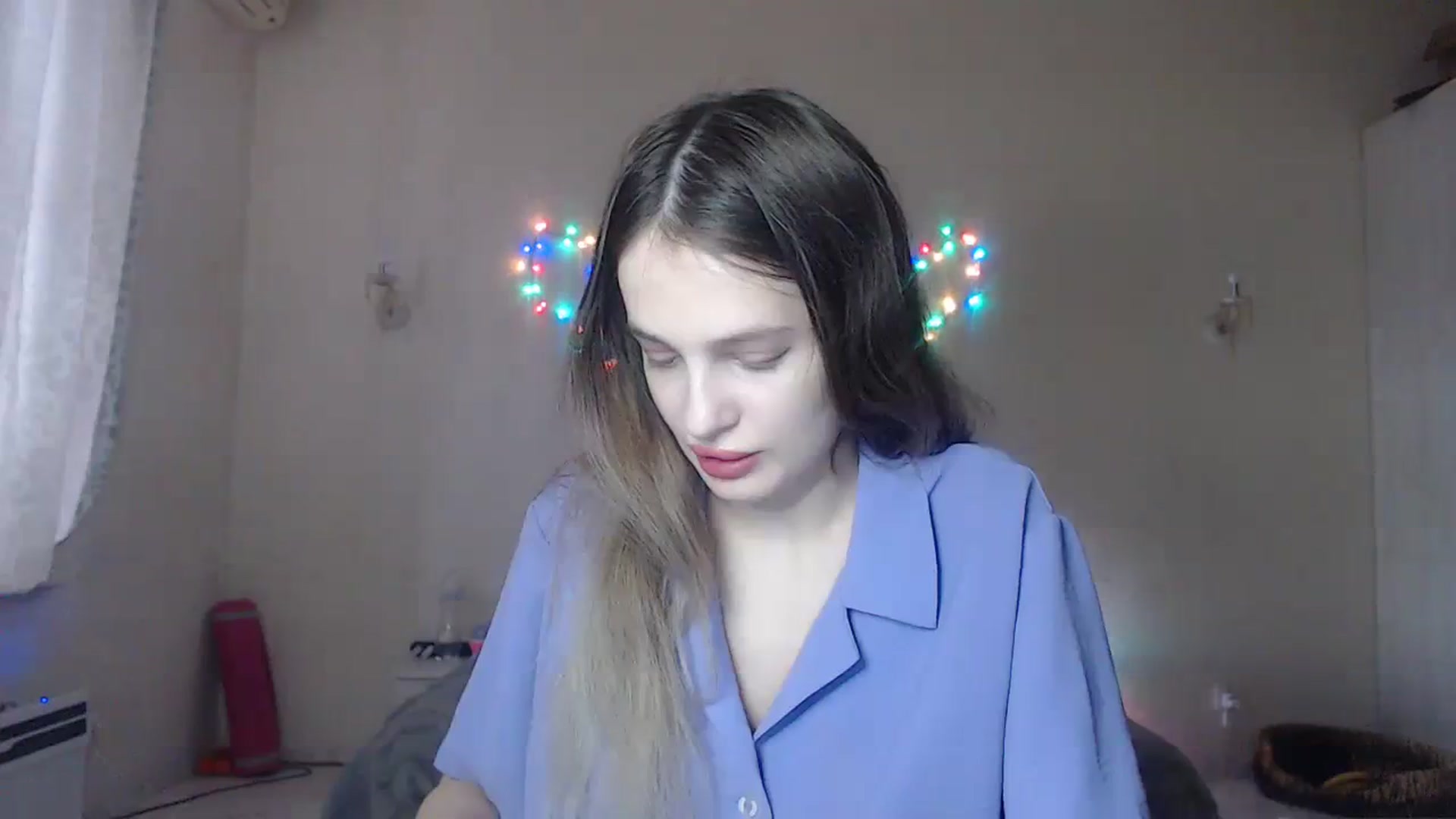 Gallery image thumbnail from Lola_vi's myfreecams stream on, 12/03/2023, 12:08 image 11 of 20