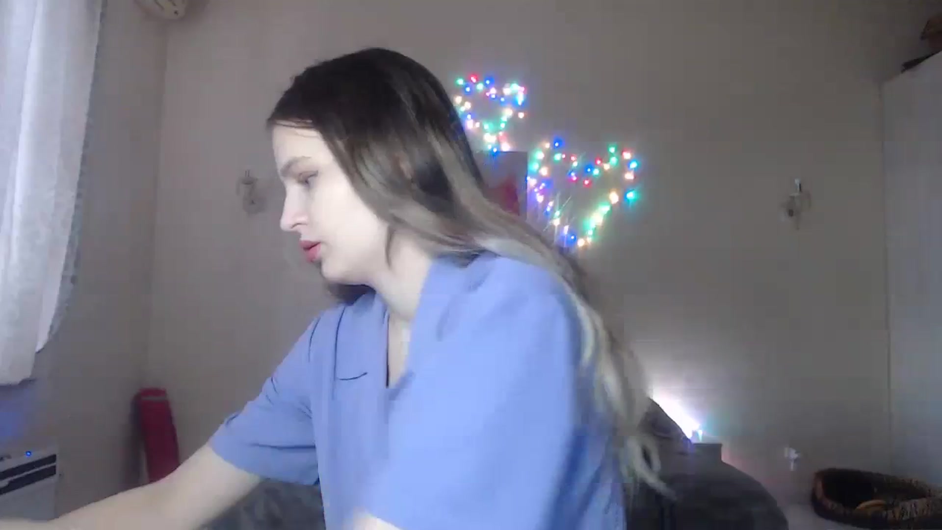 Gallery image thumbnail from Lola_vi's myfreecams stream on, 12/03/2023, 12:08 image 7 of 20