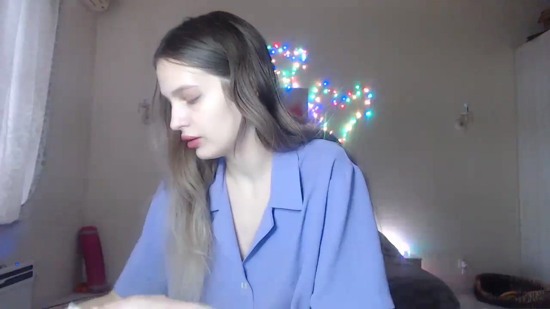 Gallery image thumbnail from Lola_vi's myfreecams stream on, 12/03/2023, 12:08 image 13 of 20