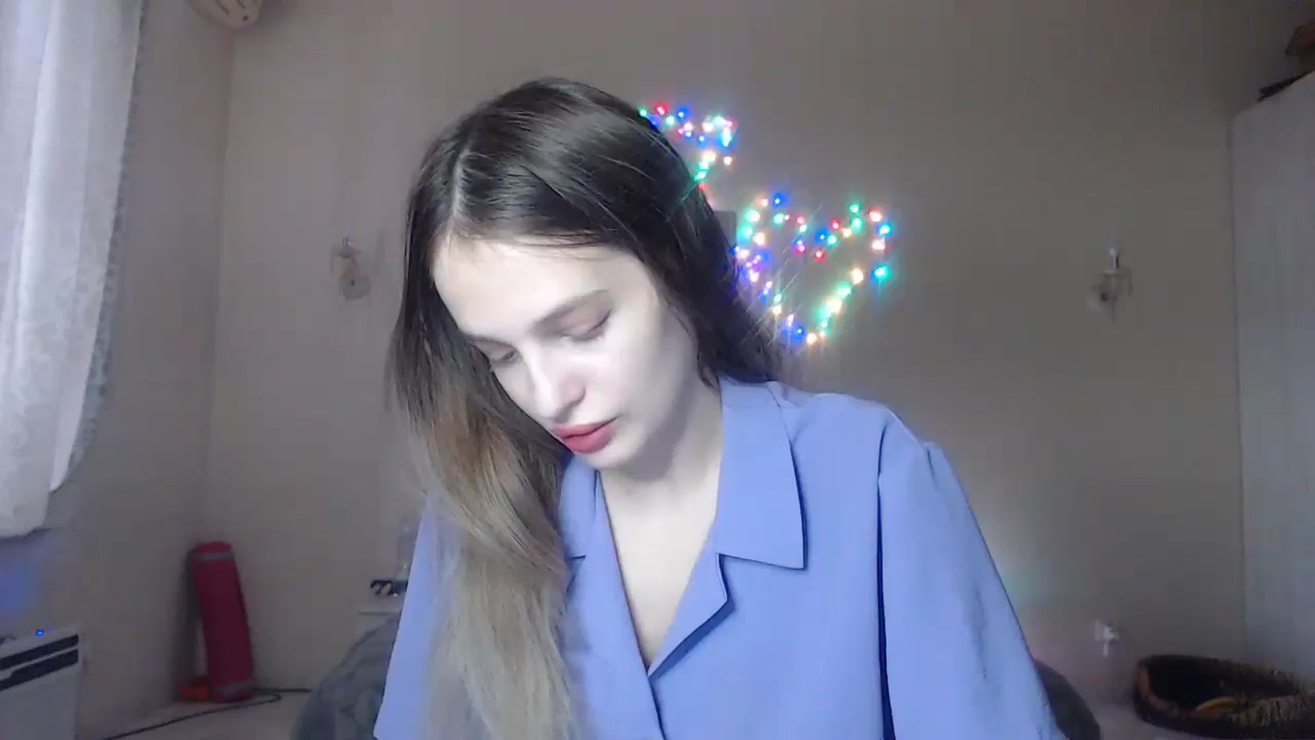 Gallery image thumbnail from Lola_vi's myfreecams stream on, 12/03/2023, 12:08 image 10 of 20