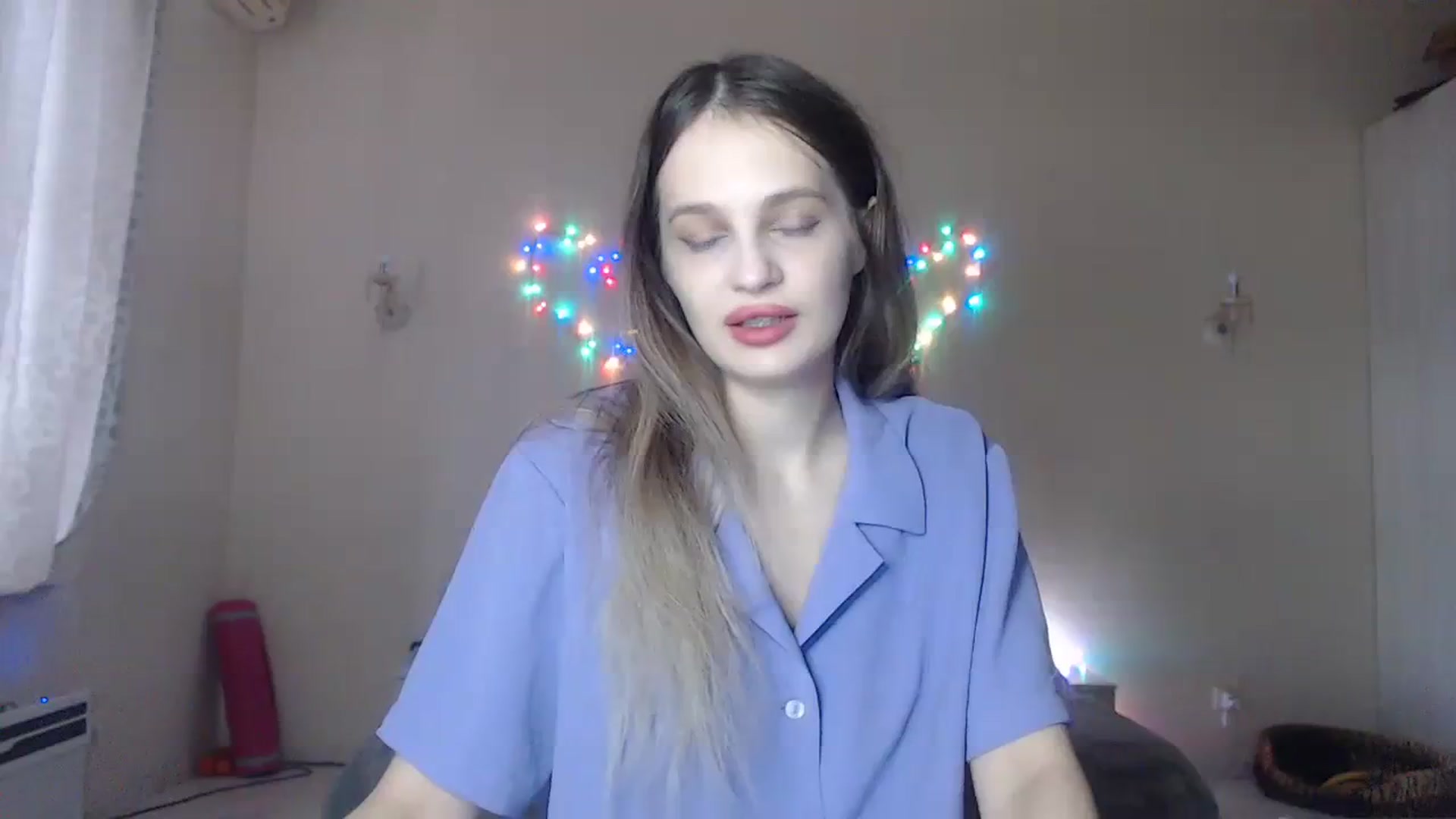 Gallery image thumbnail from Lola_vi's myfreecams stream on, 12/03/2023, 12:08 image 12 of 20