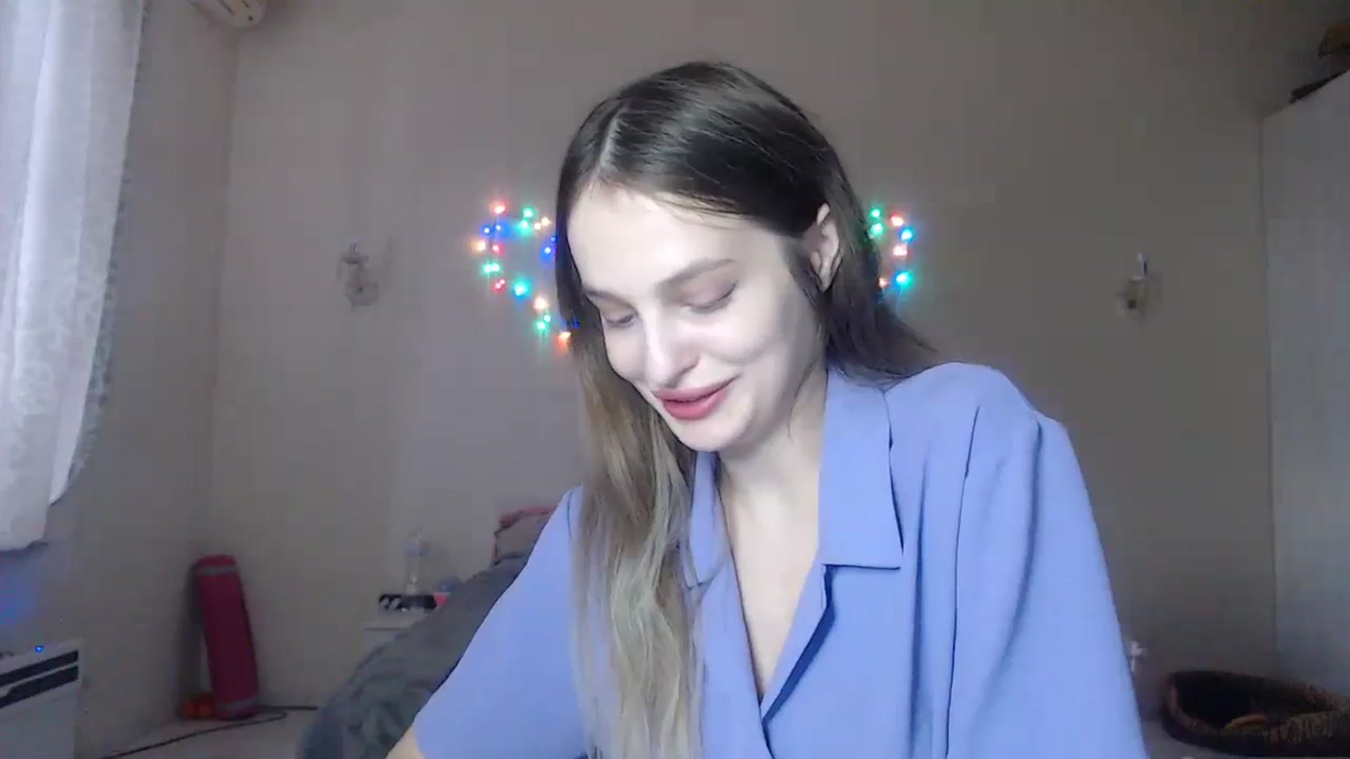 Gallery image thumbnail from Lola_vi's myfreecams stream on, 12/03/2023, 13:11 image 6 of 20