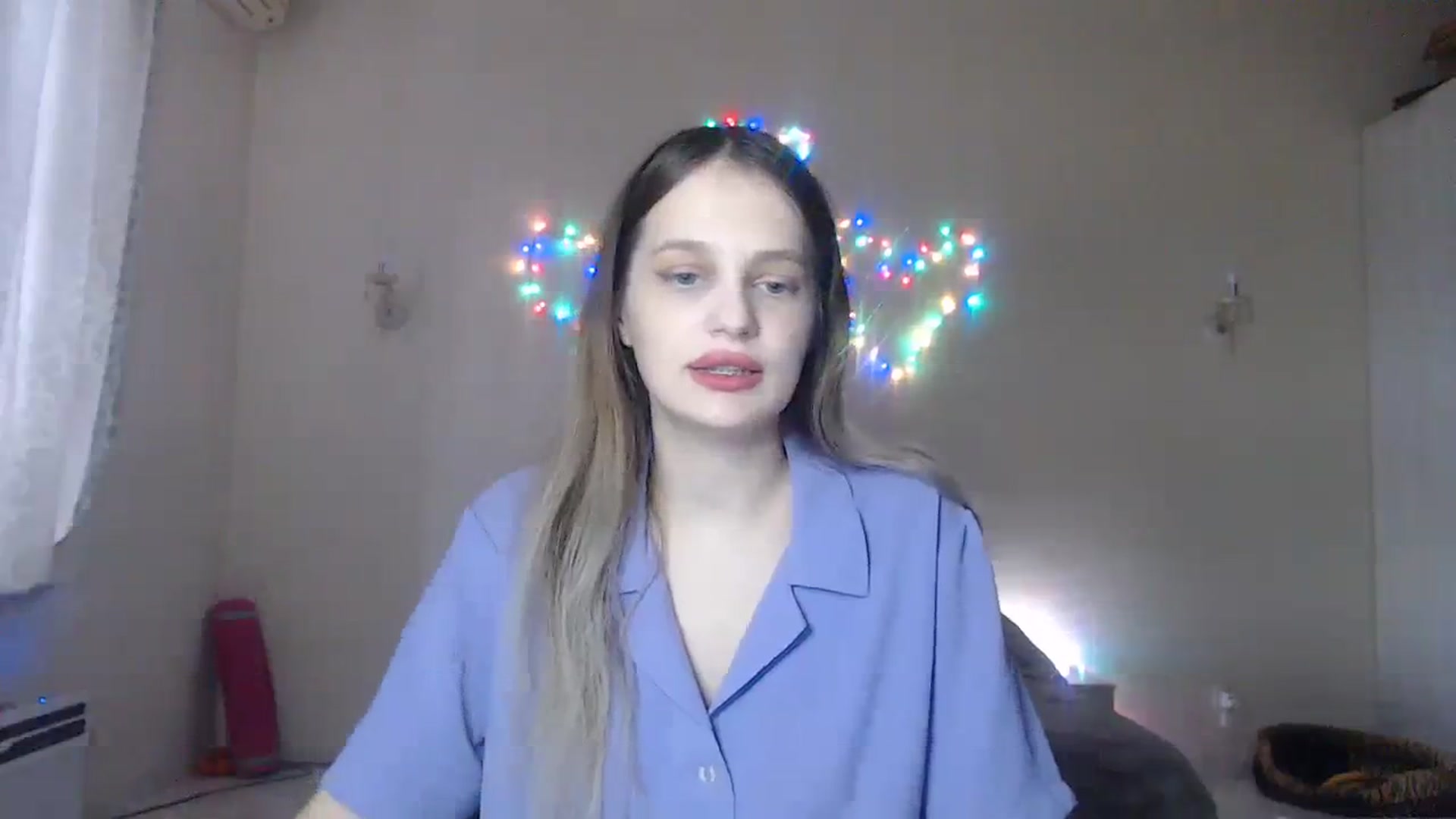 Gallery image thumbnail from Lola_vi's myfreecams stream on, 12/03/2023, 13:11 image 8 of 20