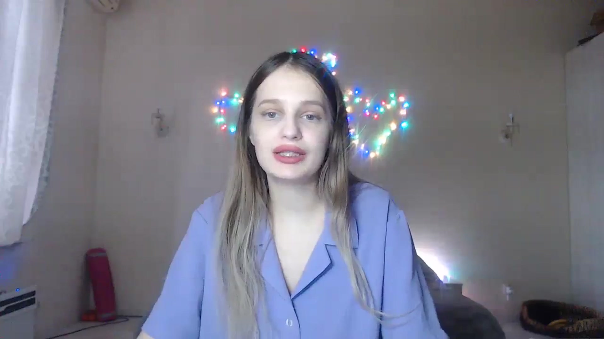 Gallery image thumbnail from Lola_vi's myfreecams stream on, 12/03/2023, 13:11 image 9 of 20