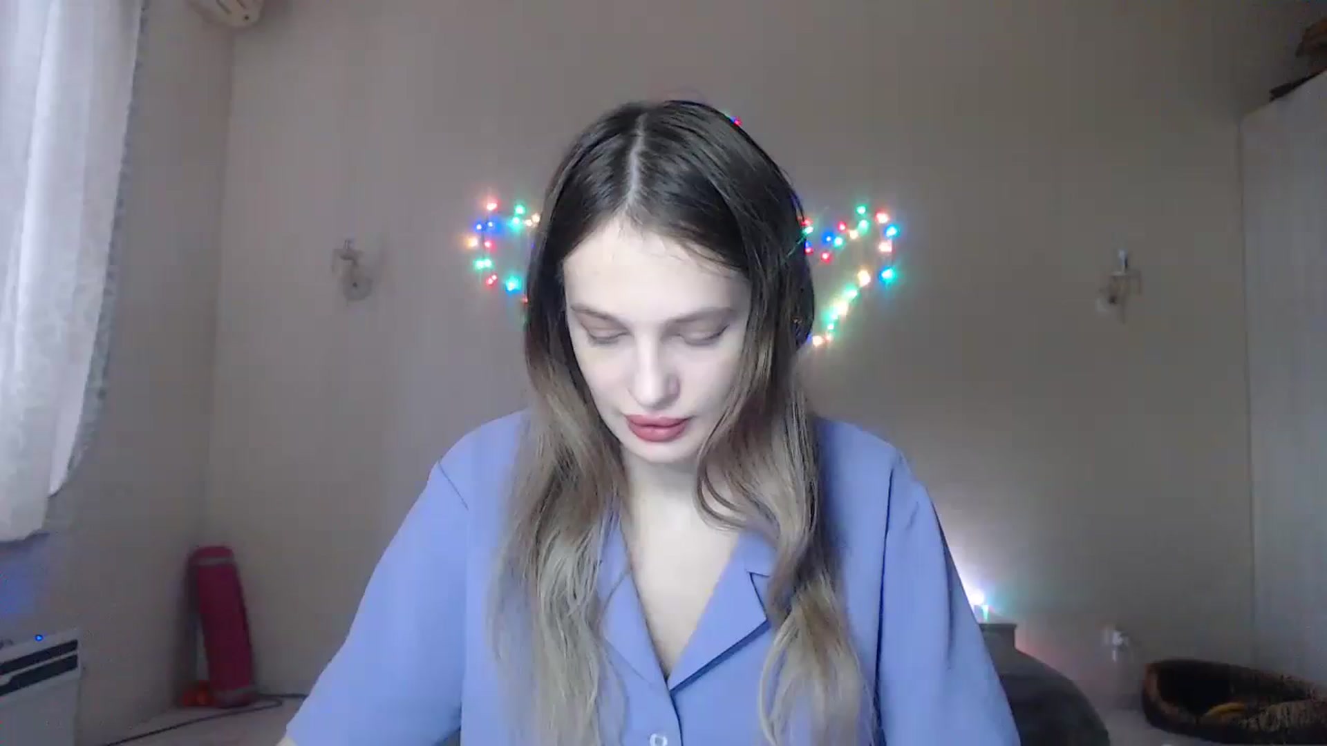 Gallery image thumbnail from Lola_vi's myfreecams stream on, 12/03/2023, 13:11 image 5 of 20