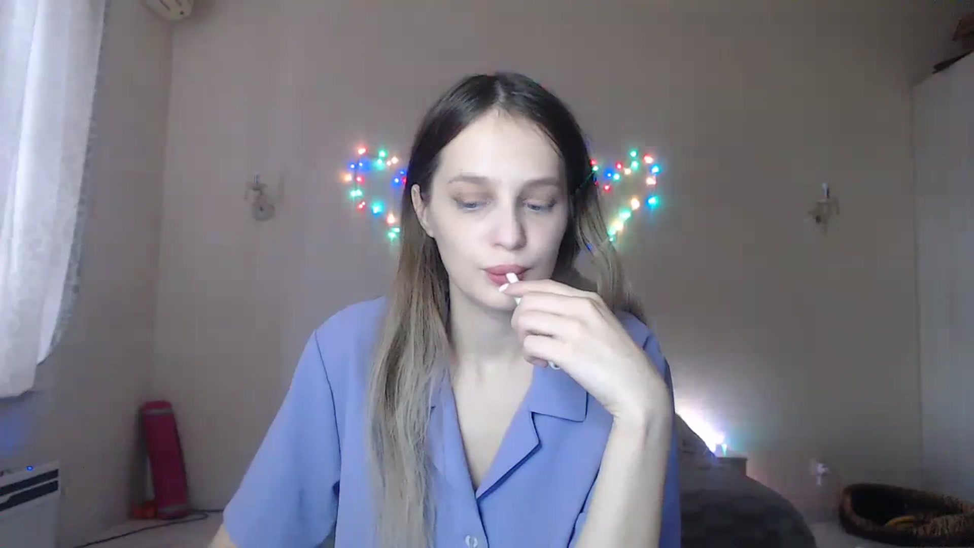 Gallery image thumbnail from Lola_vi's myfreecams stream on, 12/03/2023, 13:11 image 2 of 20
